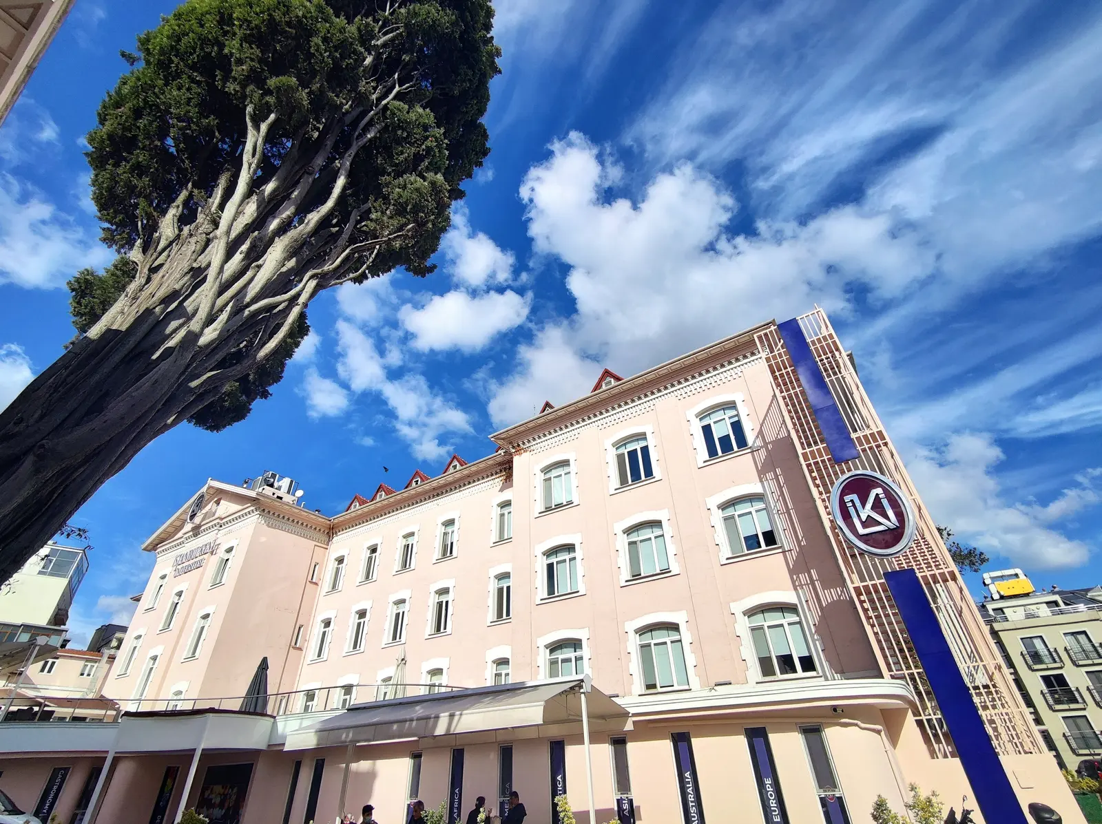 Istanbul Kent University Dental Hospital