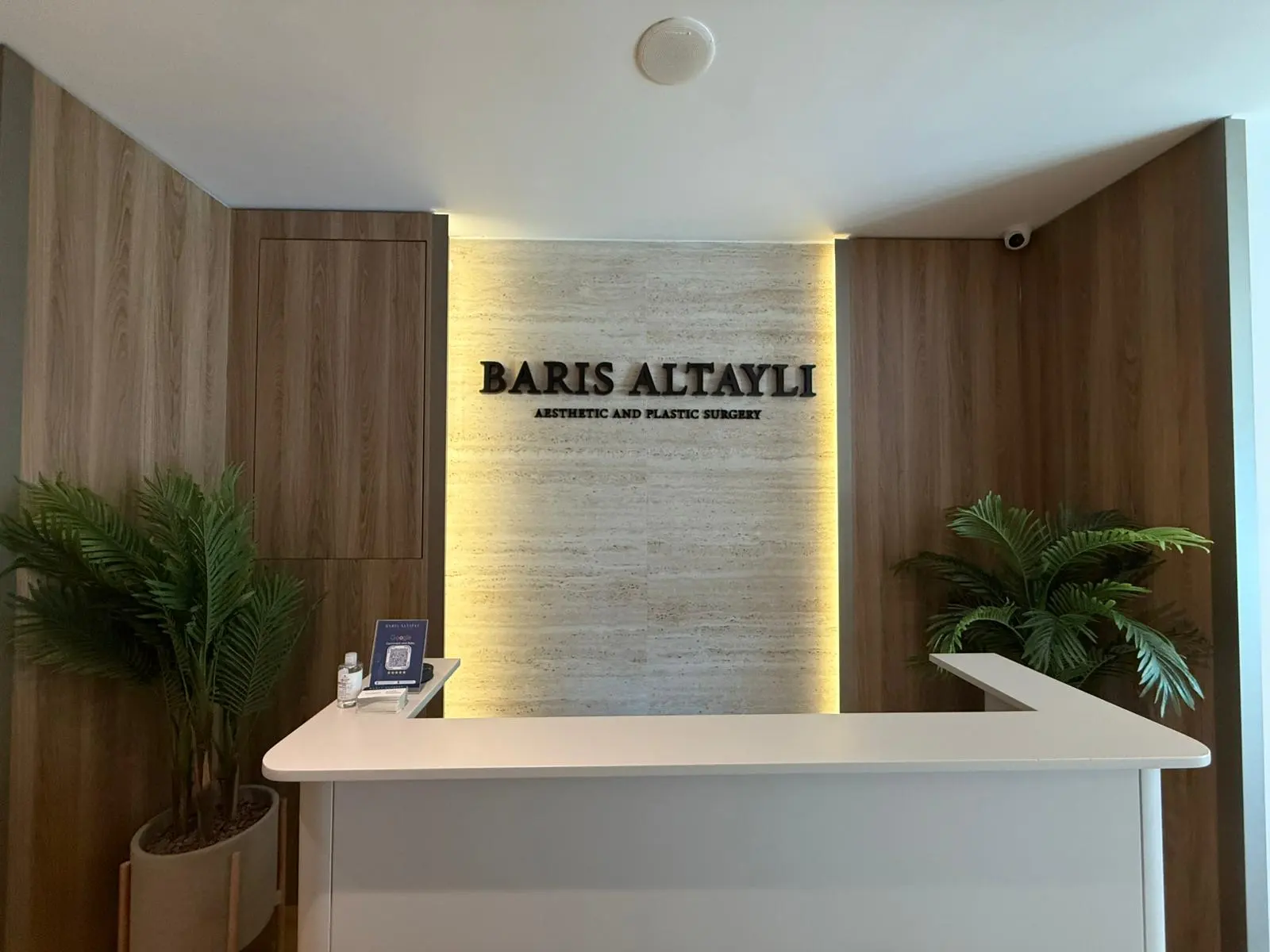 Op. Dr. Barış Altaylı