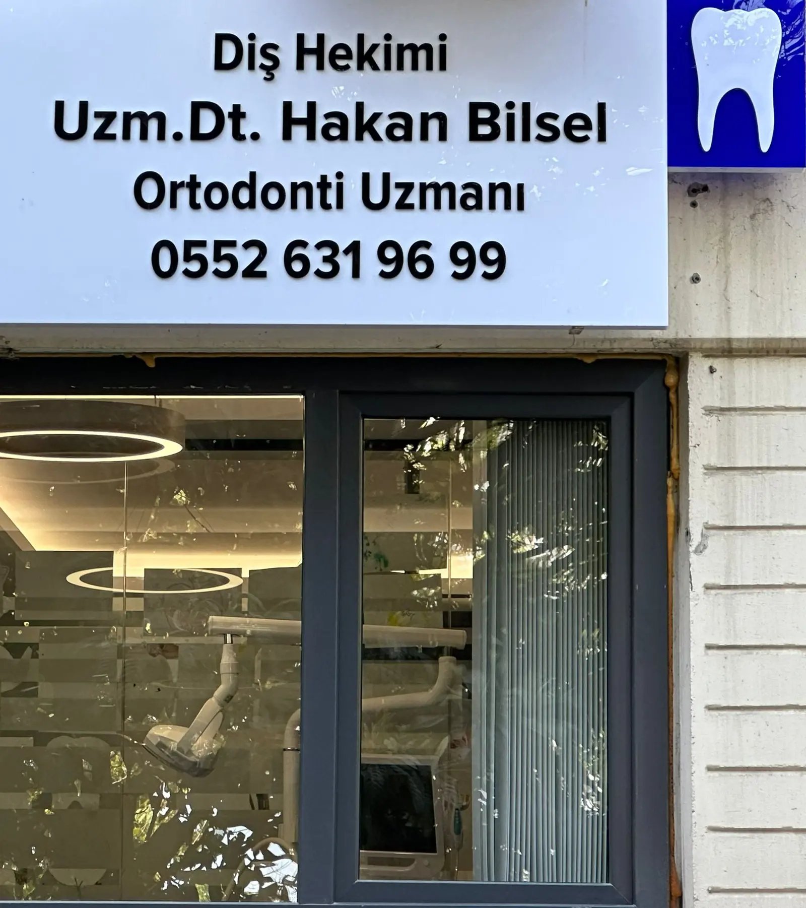 Uzm. Dt. Hakan Bilsel Muayenehanesi