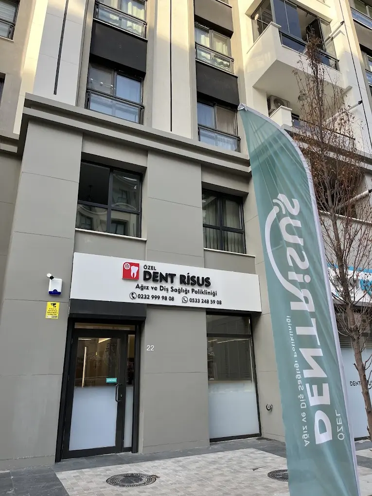 Dent Risus Ağız ve Diş Sağlığı Polikliniği