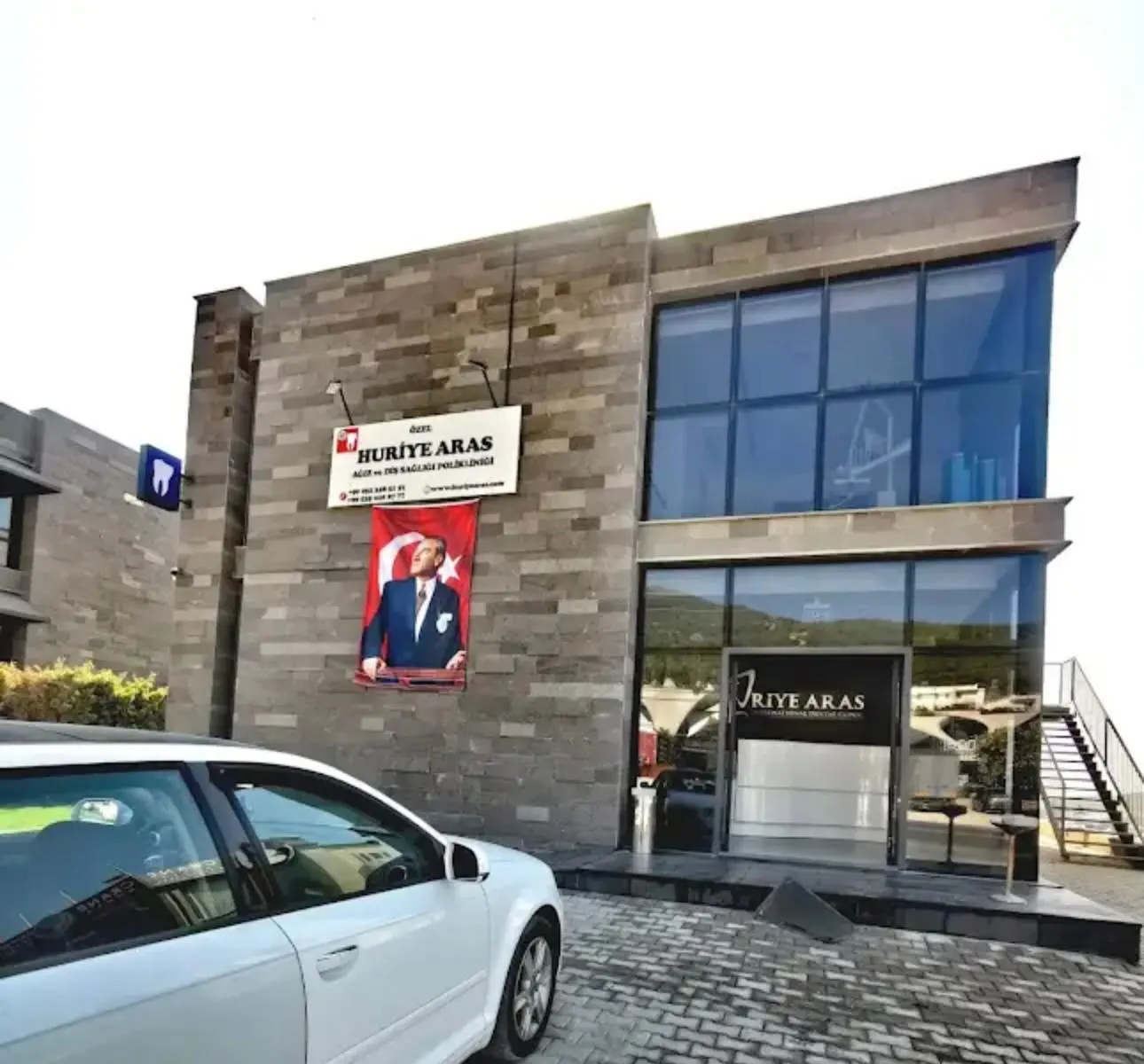Özel Huriye Aras Ağız ve Diş Sağlığı Polikliniği