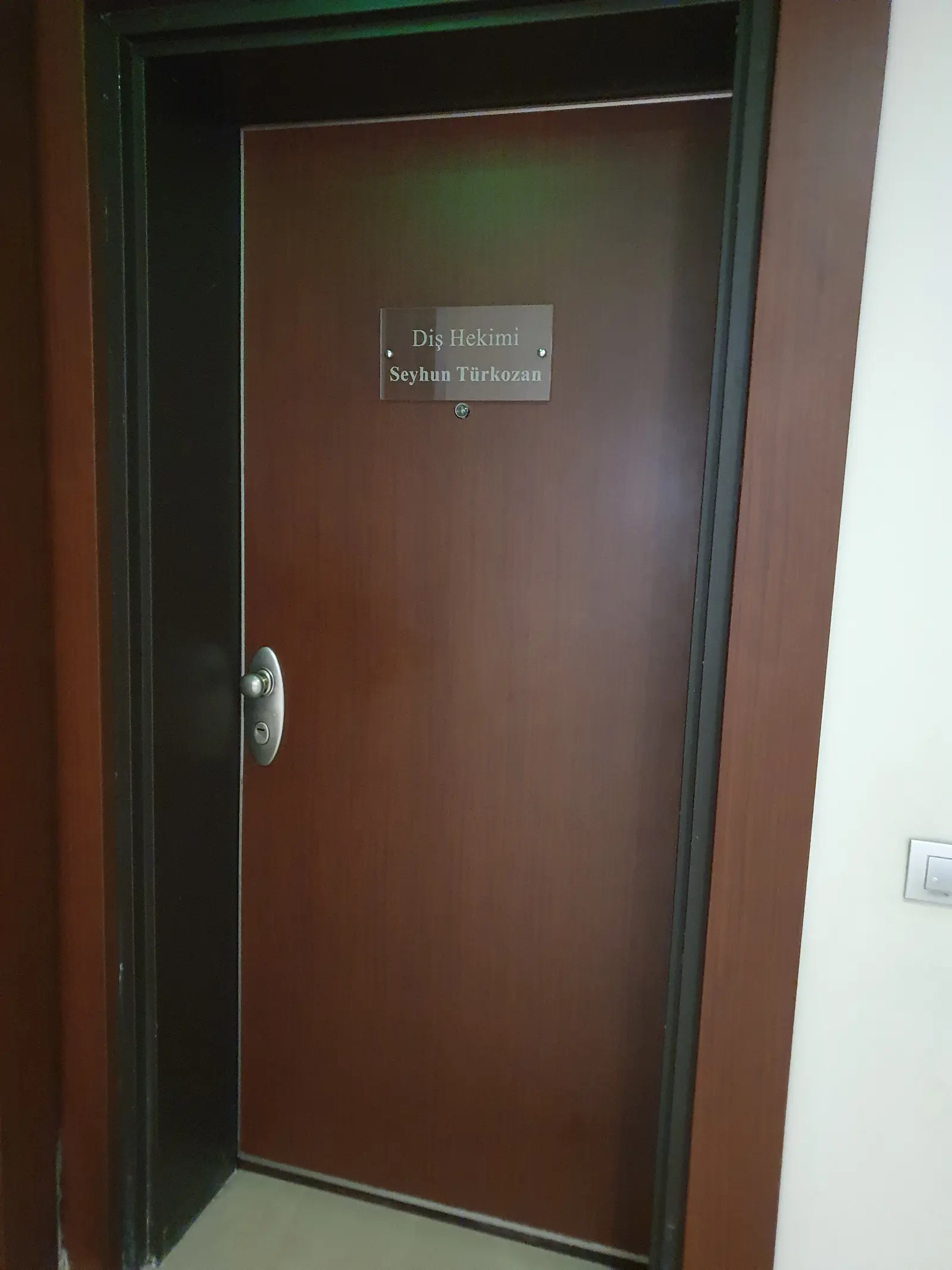 Dt. Seyhun Türkozan Muayenehanesi