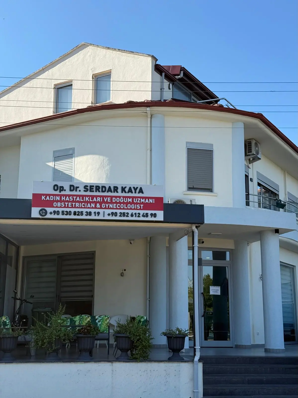 Op. Dr. Serdar Kaya