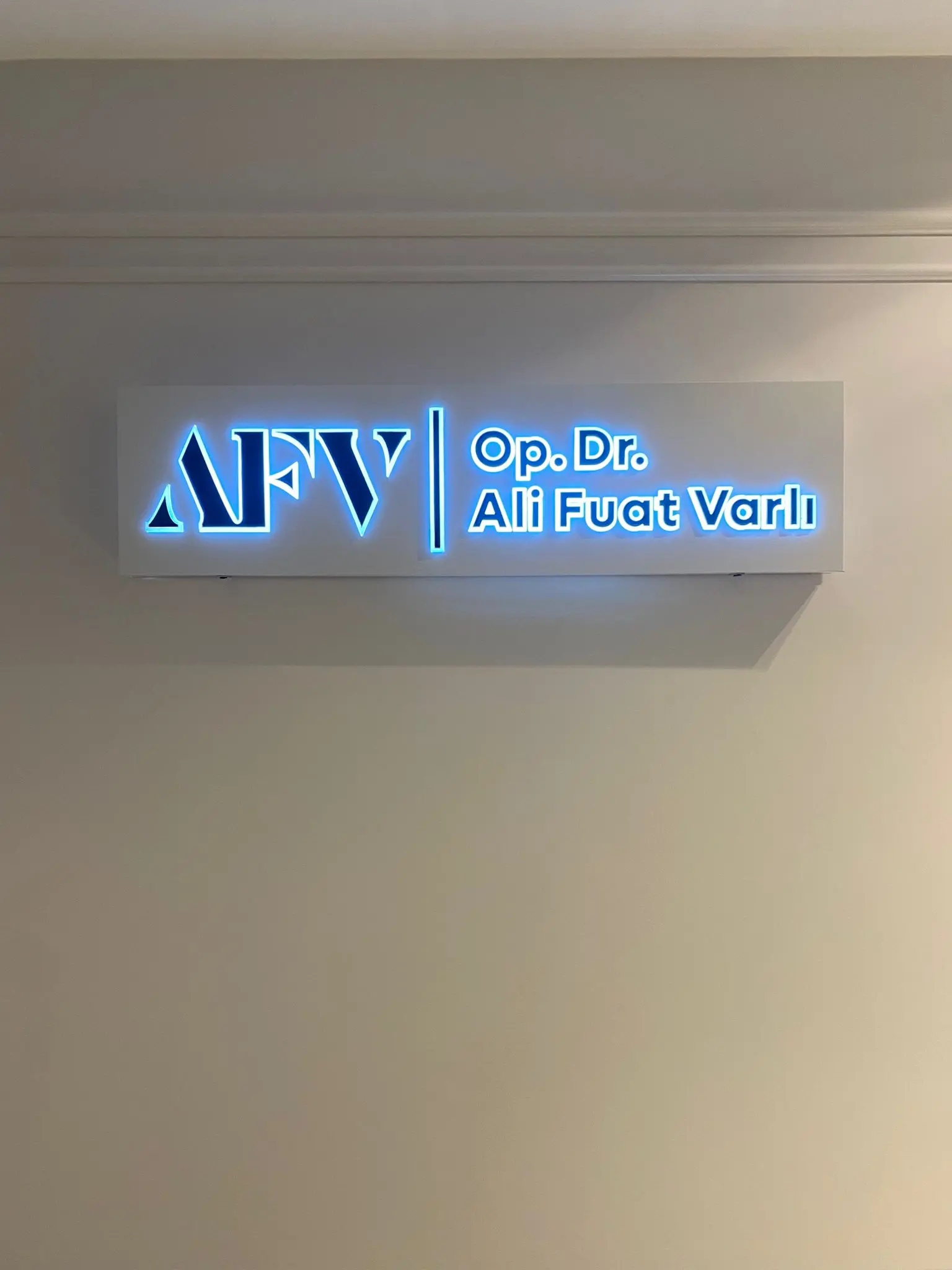 Op. Dr. Ali Fuat Varlı