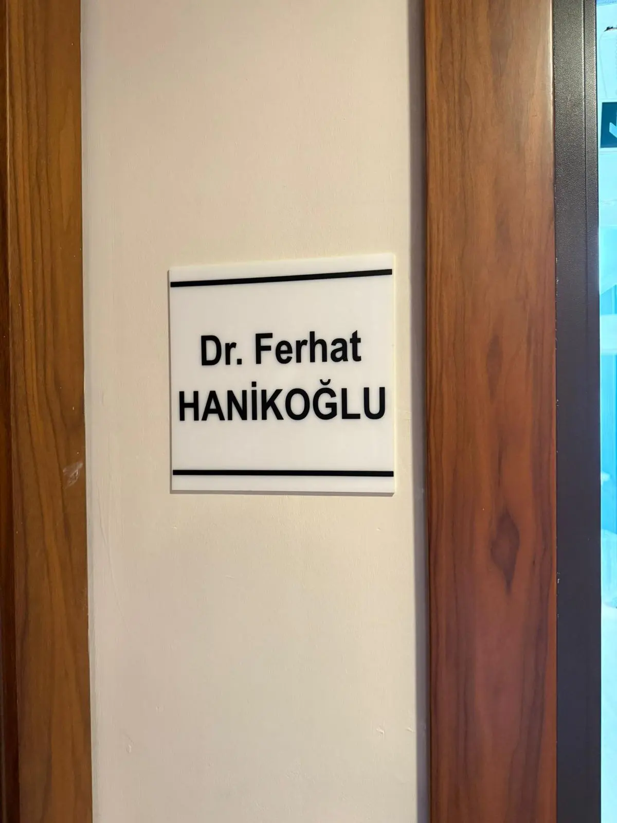 Dr. Ferhat Hanikoğlu Muayenehanesi