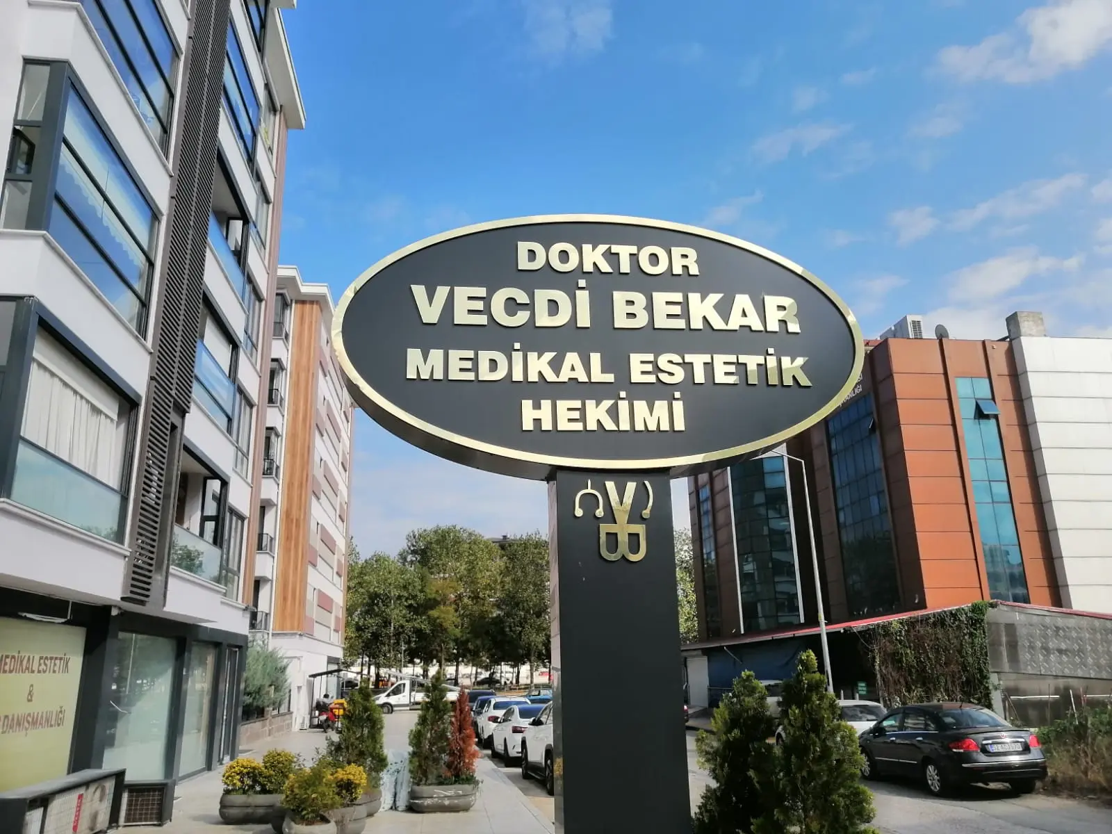 Dr.Vecdi BEKAR