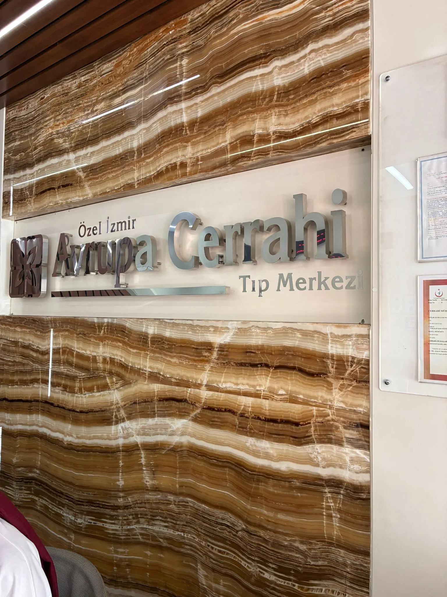 Özel İzmir Avrupa Cerrahi Tıp Merkezi