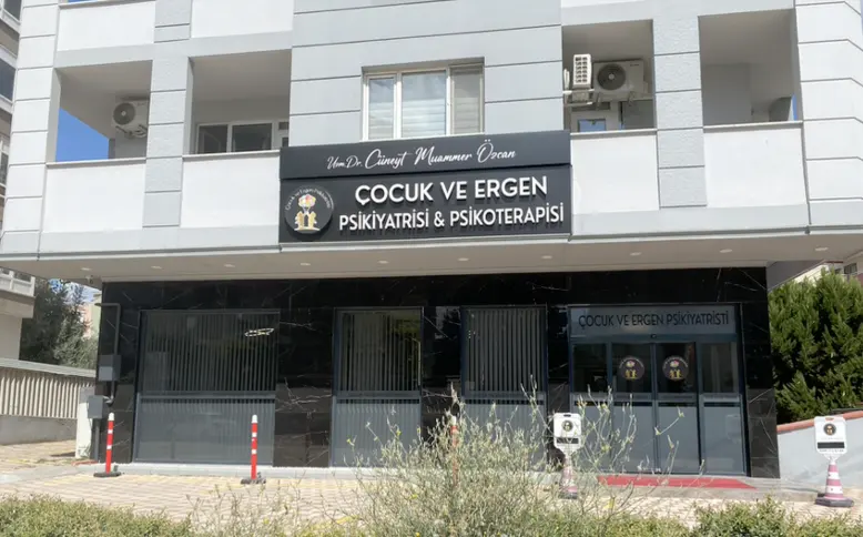 Uzm. Dr. Cüneyt Muammer Özcan Muayenehanesi