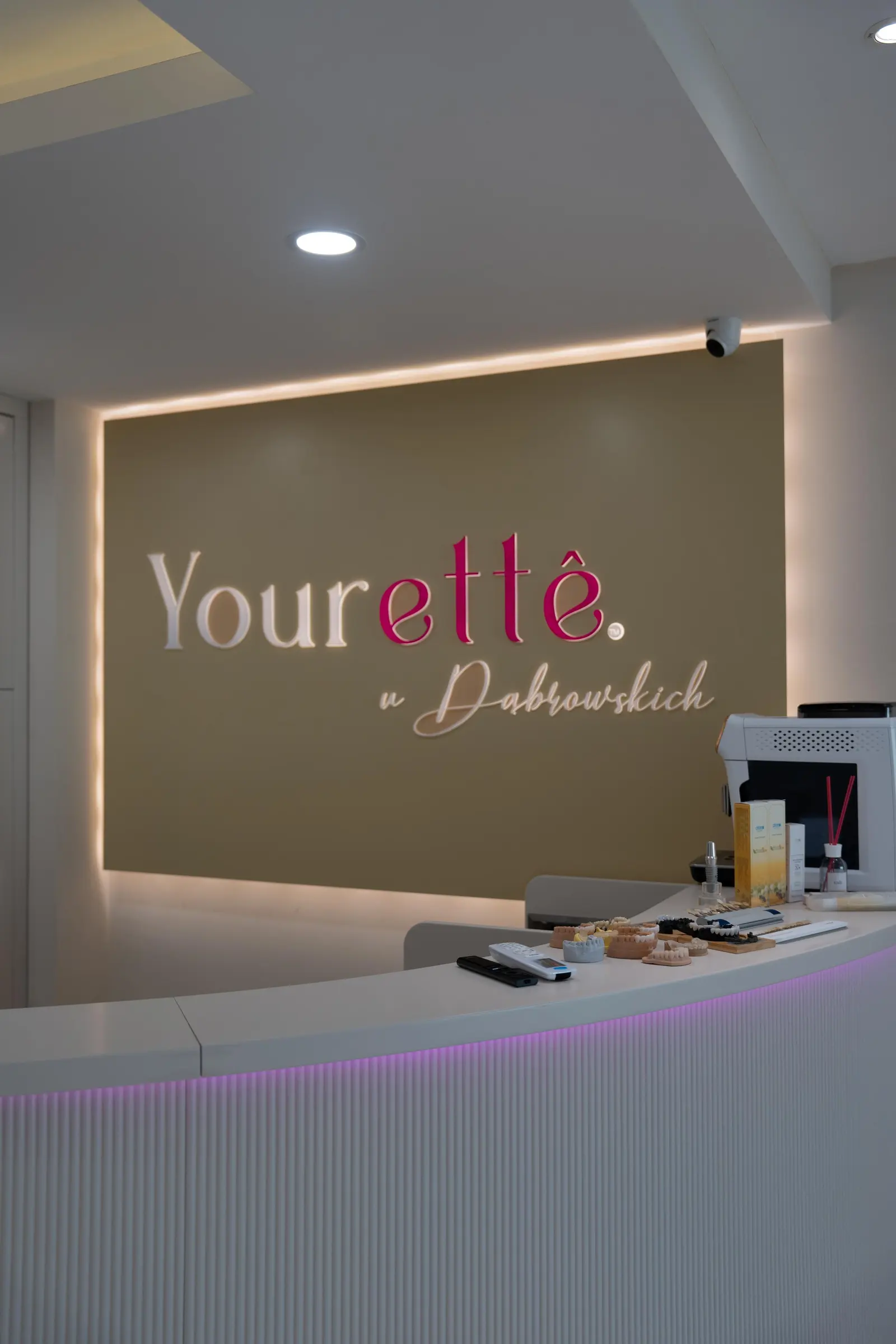 Özel Konyaaltı Ağız ve Diş Sağlığı Polikliniği