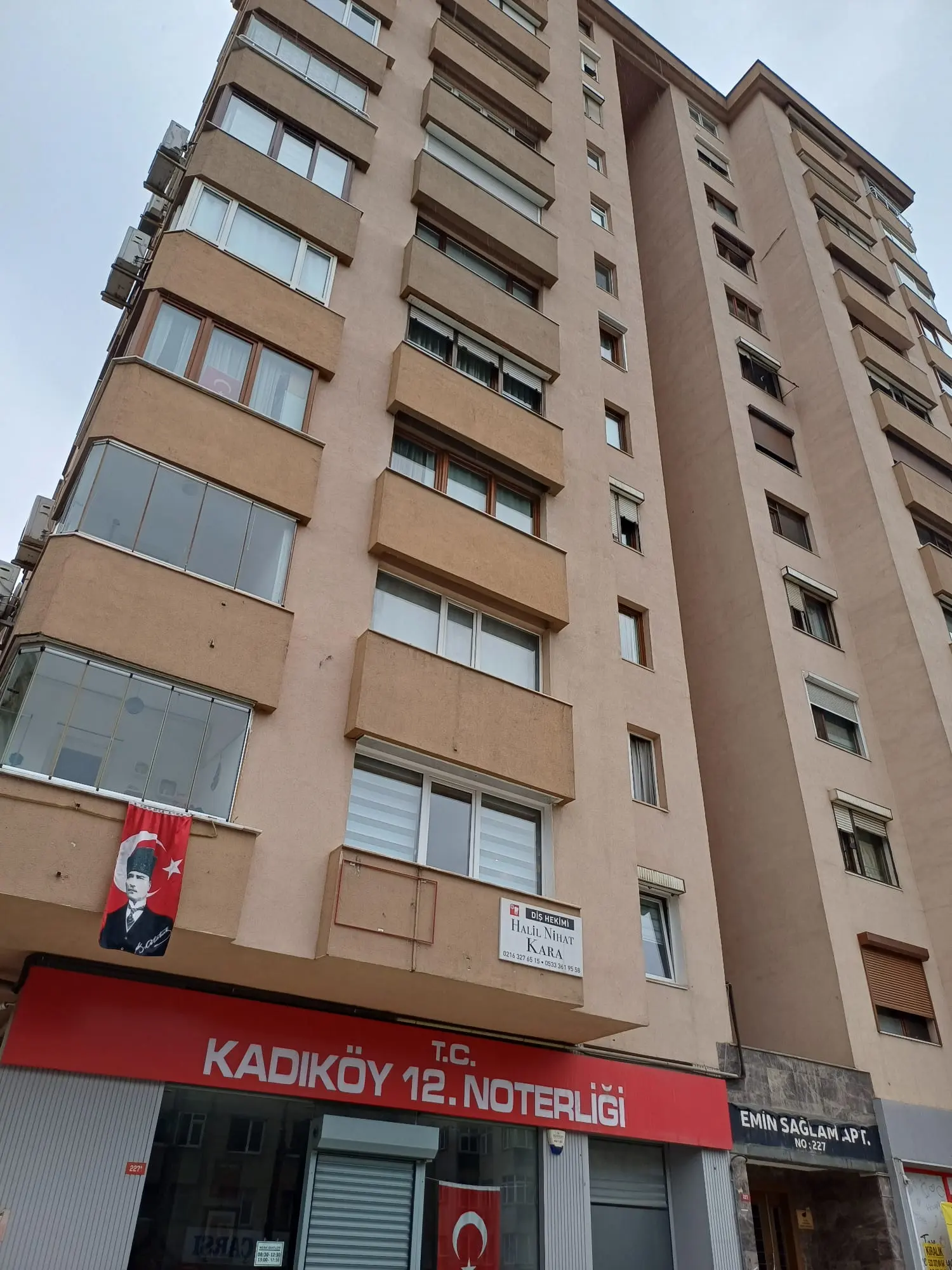 Dt. Halil Nihat Kara Muayenehanesi
