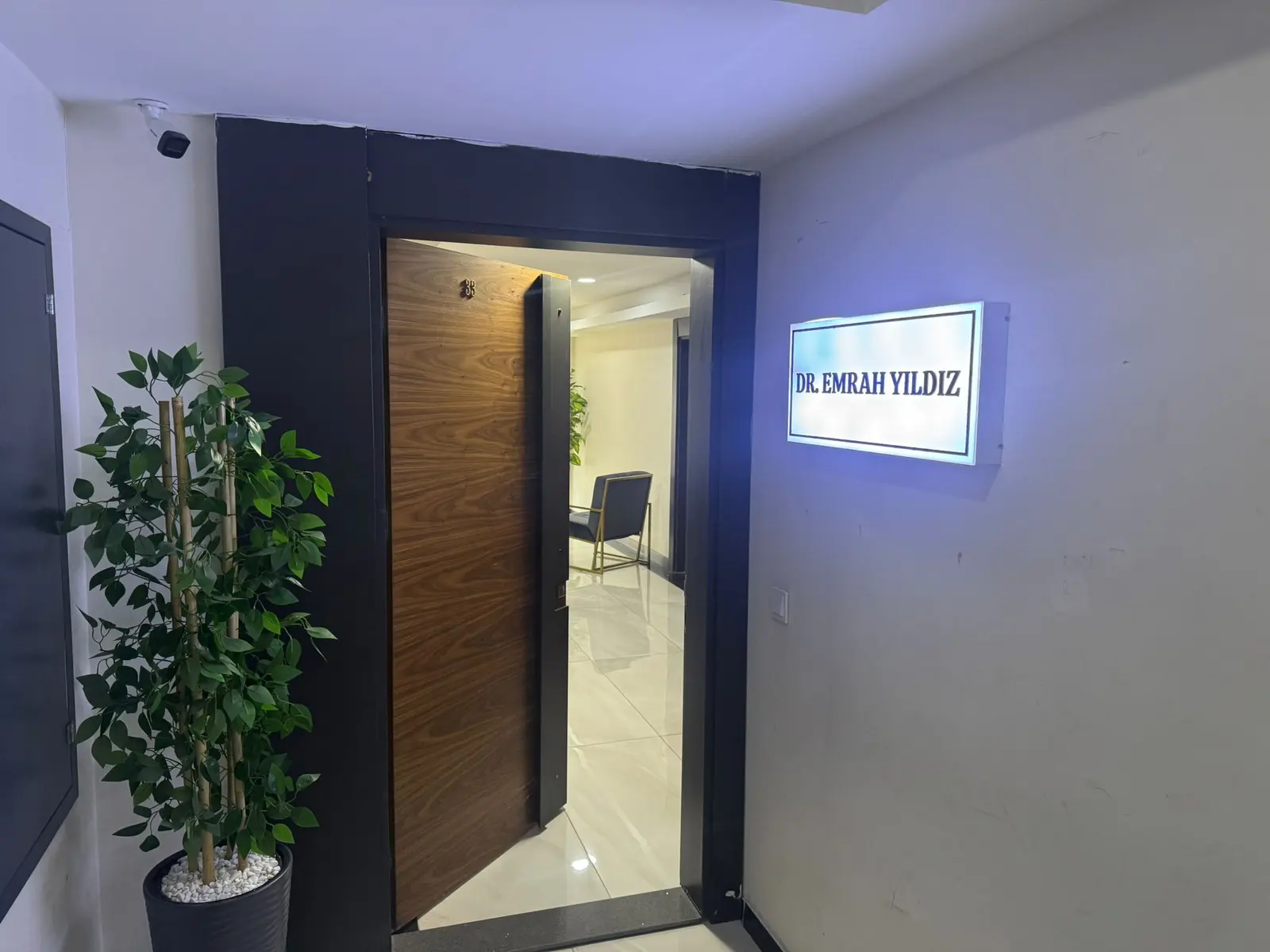 Dr. Emrah Yıldız Clinic
