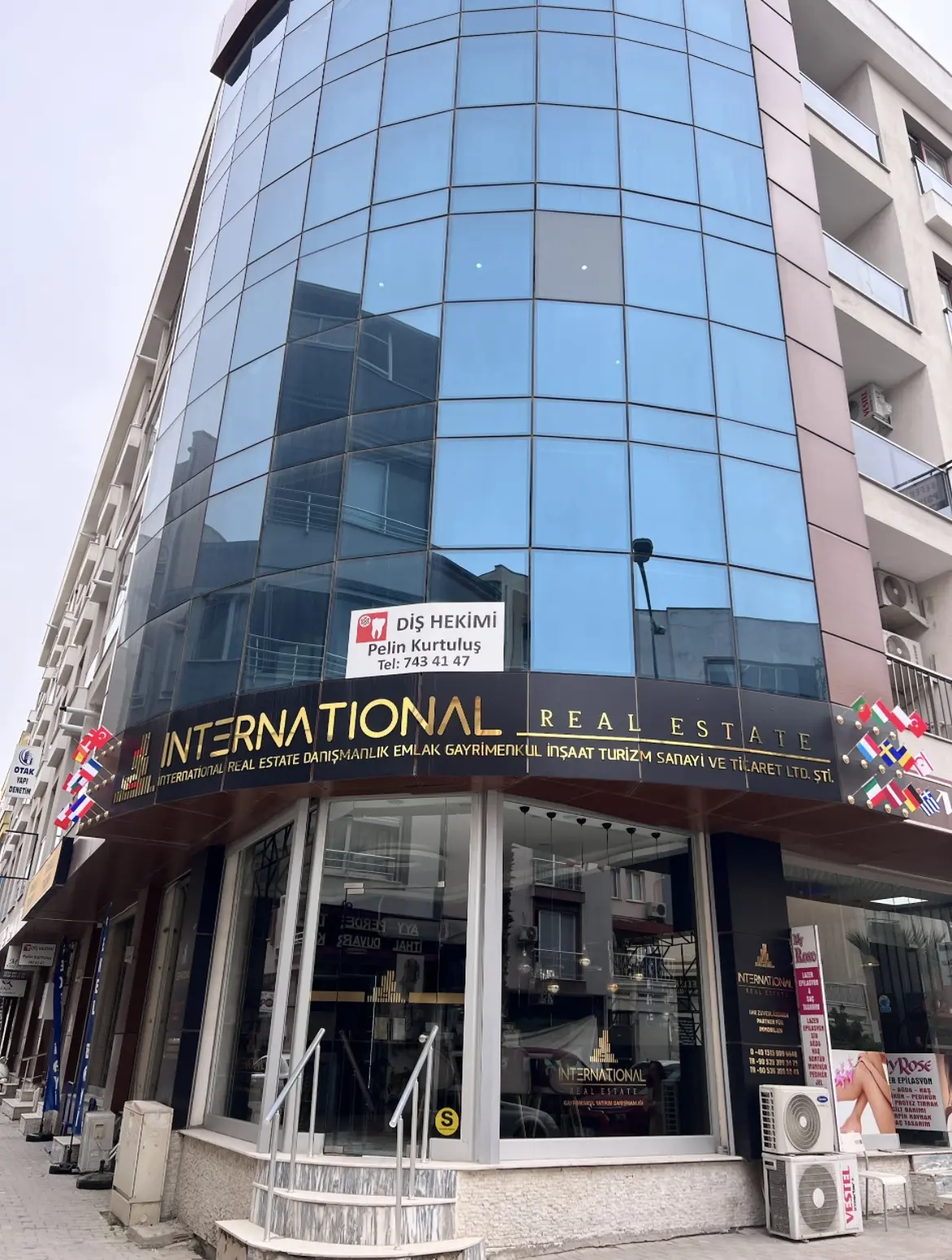 Dt. Pelin Kurtuluş Muayenehanesi