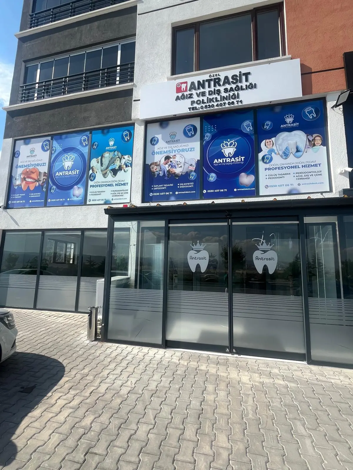 Antrasit Ağız ve Diş Sağlığı Polikliniği