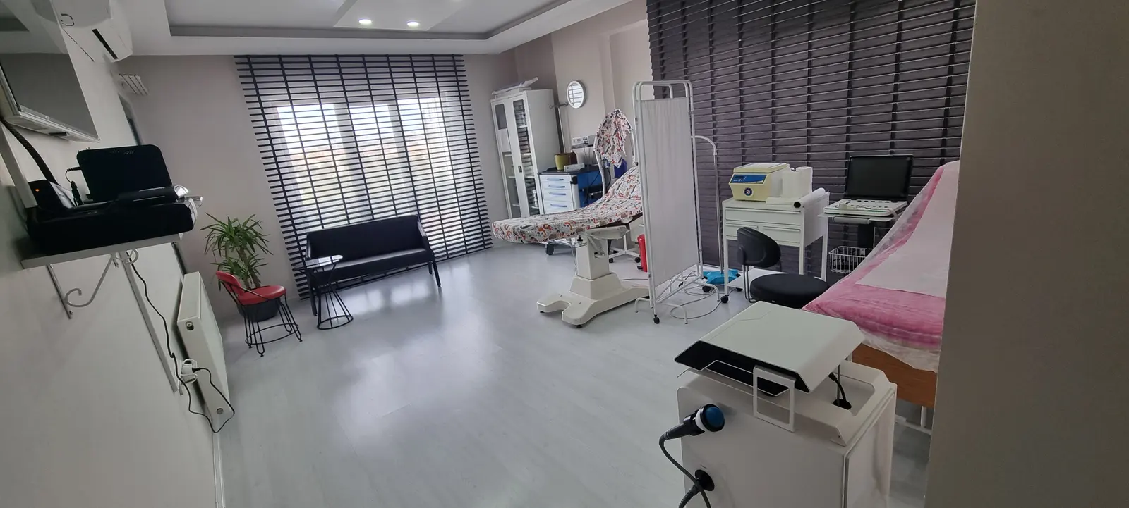 Op. Dr. İlker Özdemir