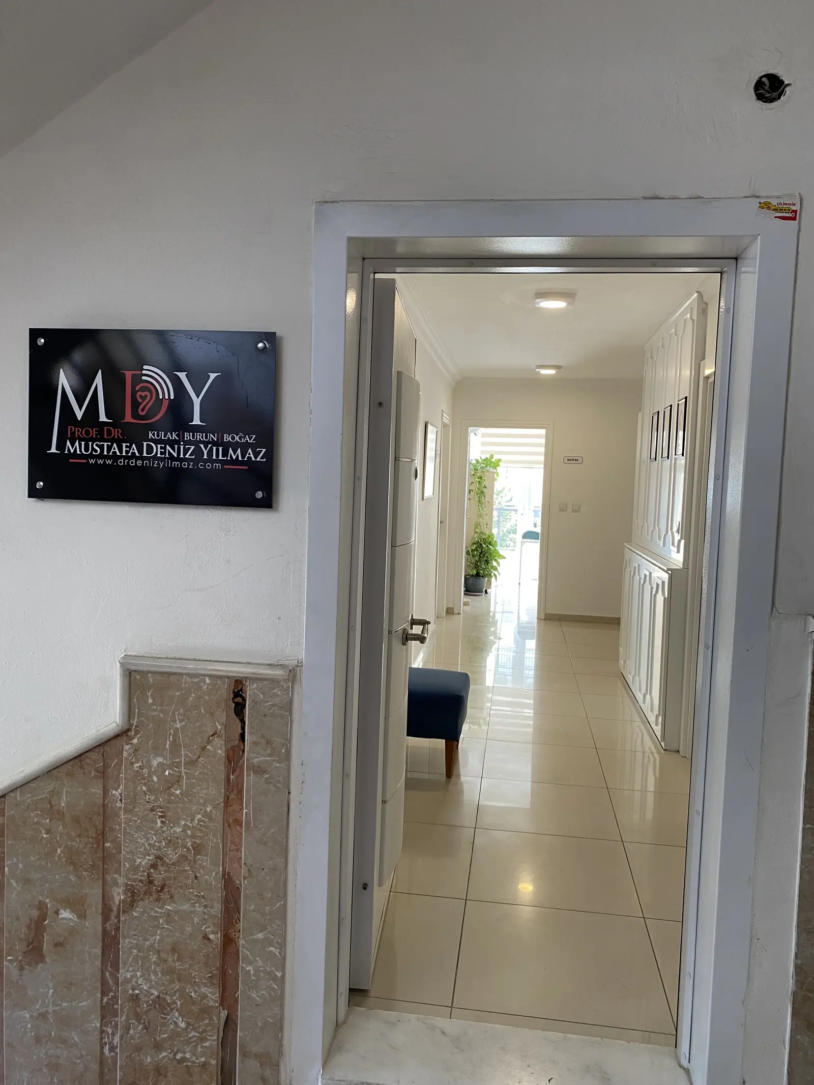 Prof. Dr. Mustafa Deniz Yılmaz Muayenehanesi