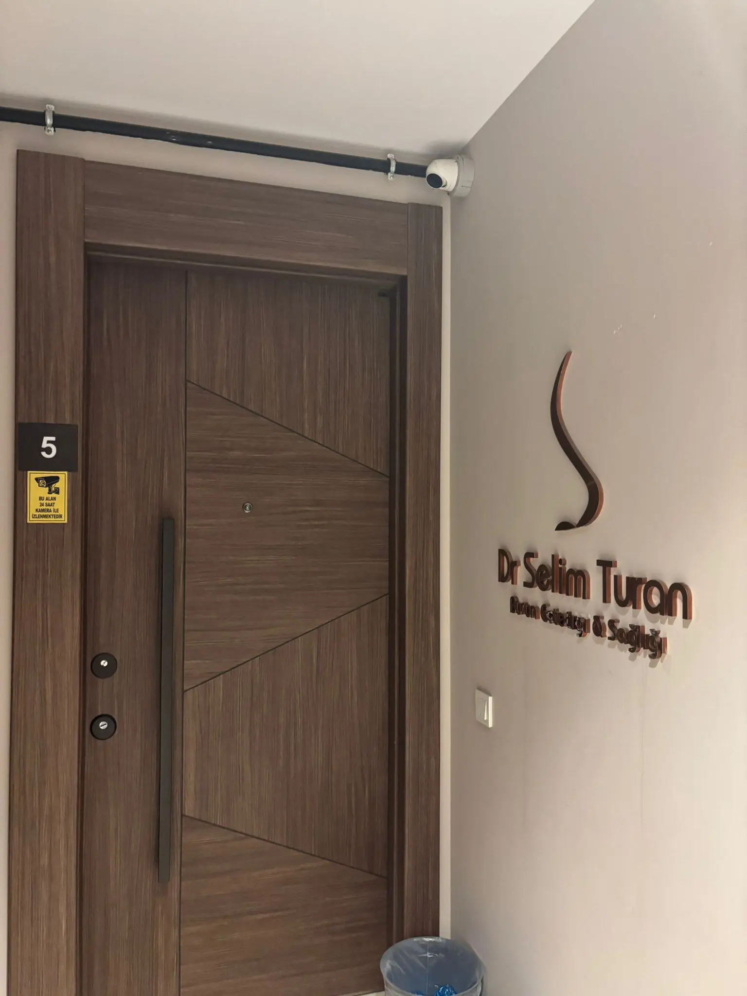 Uzm. Dr. Selim Turan Muayenehanesi