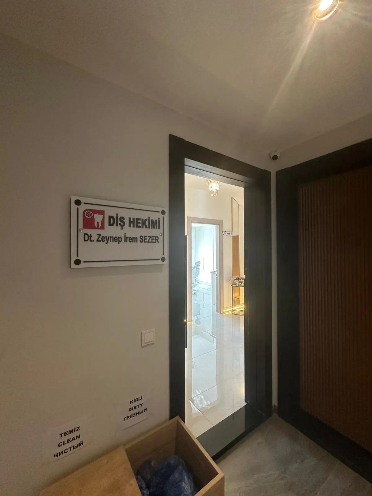 Dt. Zeynep İrem Sezer Muayenehanesi