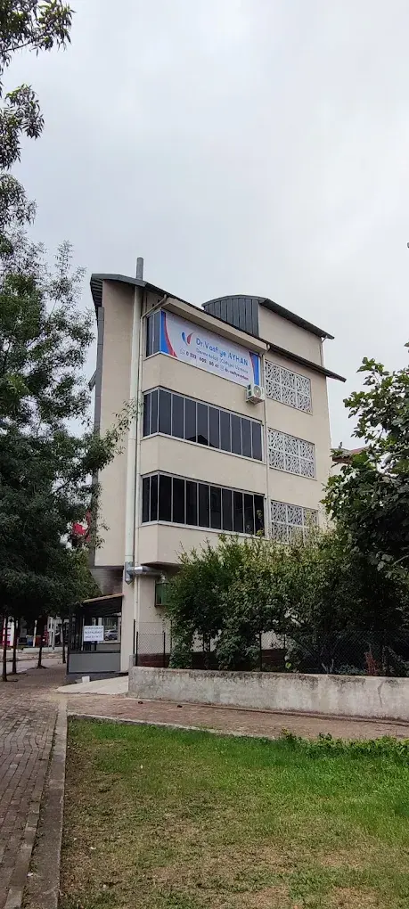 Uzm. Dr. Vasfiye Ayhan Muayenehanesi