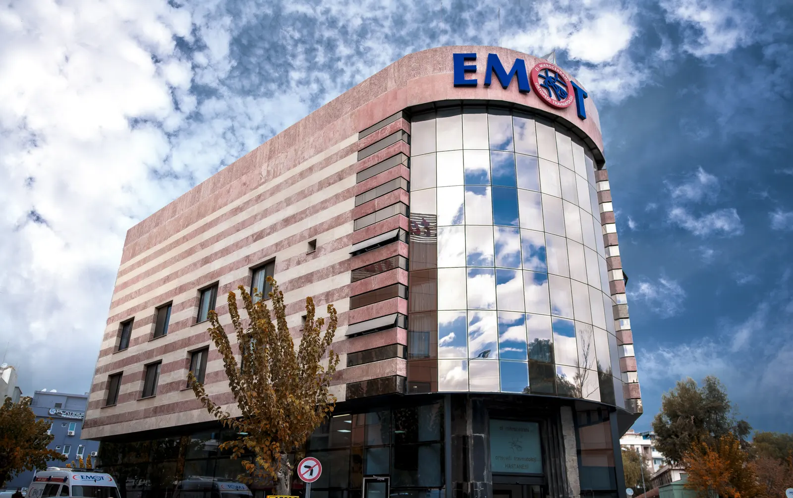 Özel Emot El Mikrocerrahi Ortopedi Travmatoloji Hastanesi