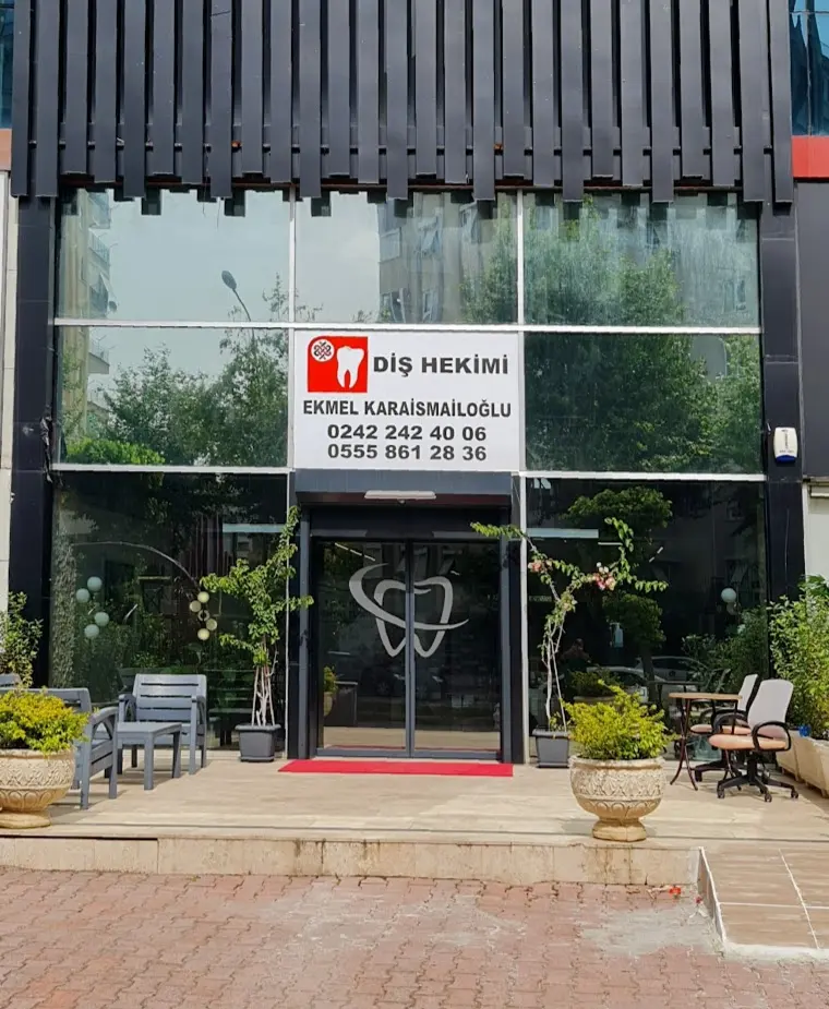 Dt. Ekmel Karaismailoğlu Muayenehanesi