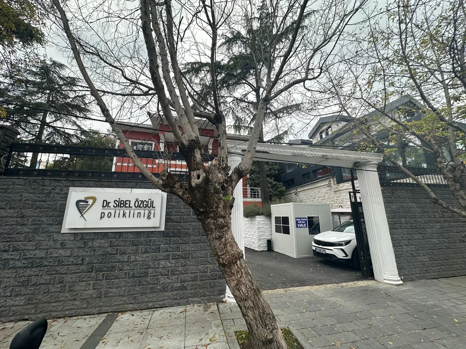 Özel Dr. Sibel Özgül Polikliniği