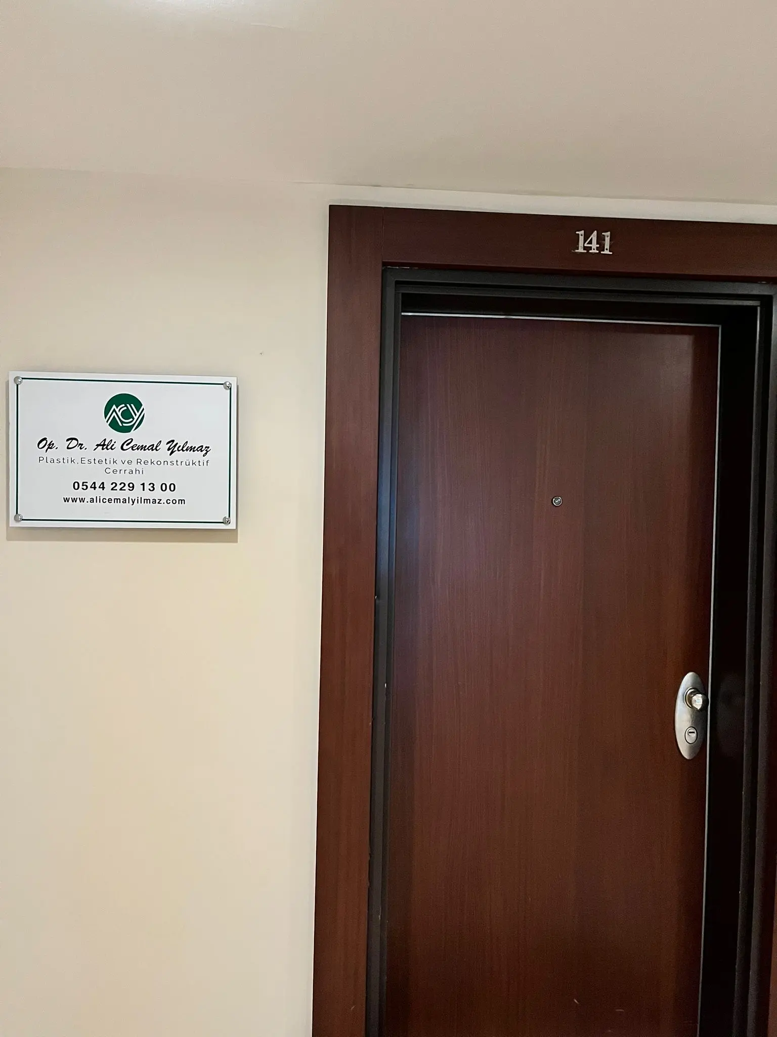 Op. Dr. Ali Cemal Yılmaz