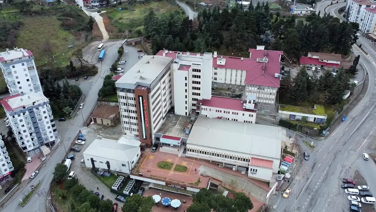 T.C. Sağlık Bakanlığı SBÜ Trabzon Ahi Evren Göğüs Kalp ve Damar Cerrahisi  EAH.