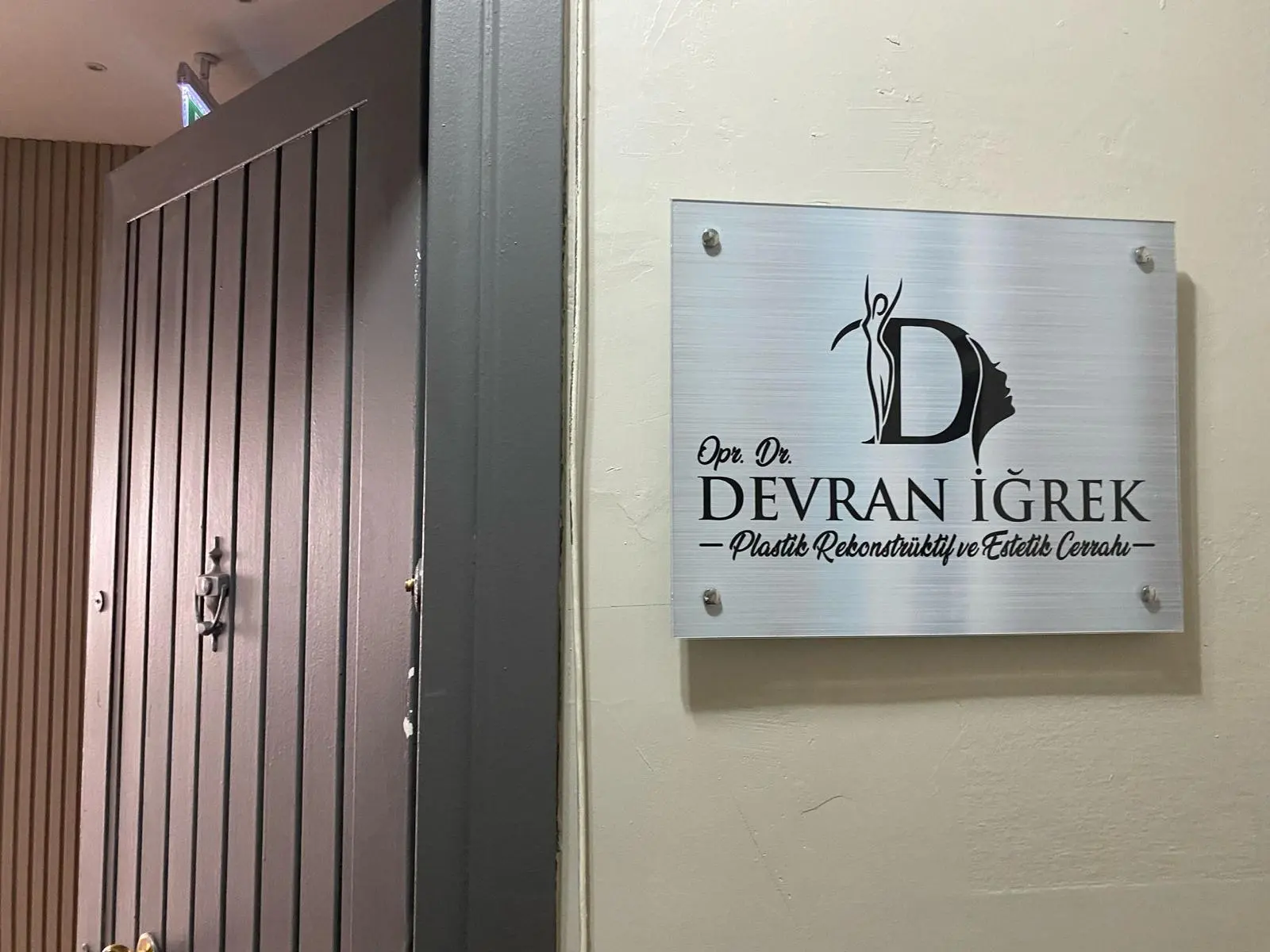 Op. Dr. Devran İğrek Muayenehanesi