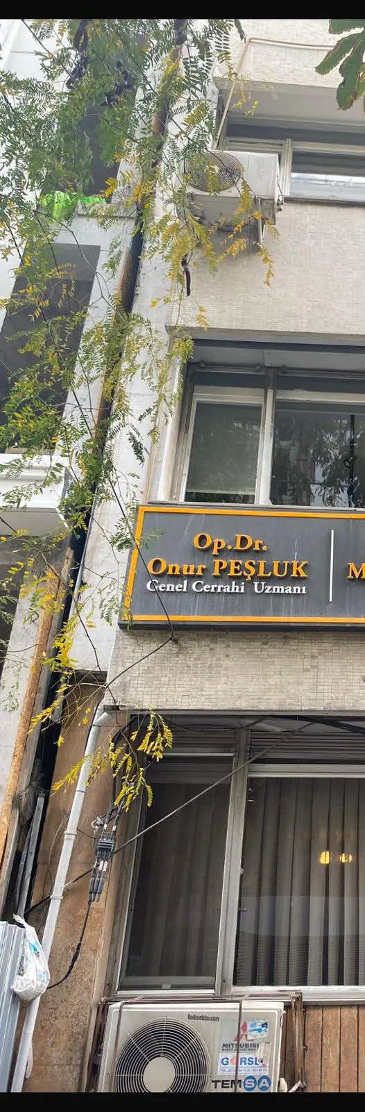 Uzm. Dr. Onur Peşluk Muayenehanesi
