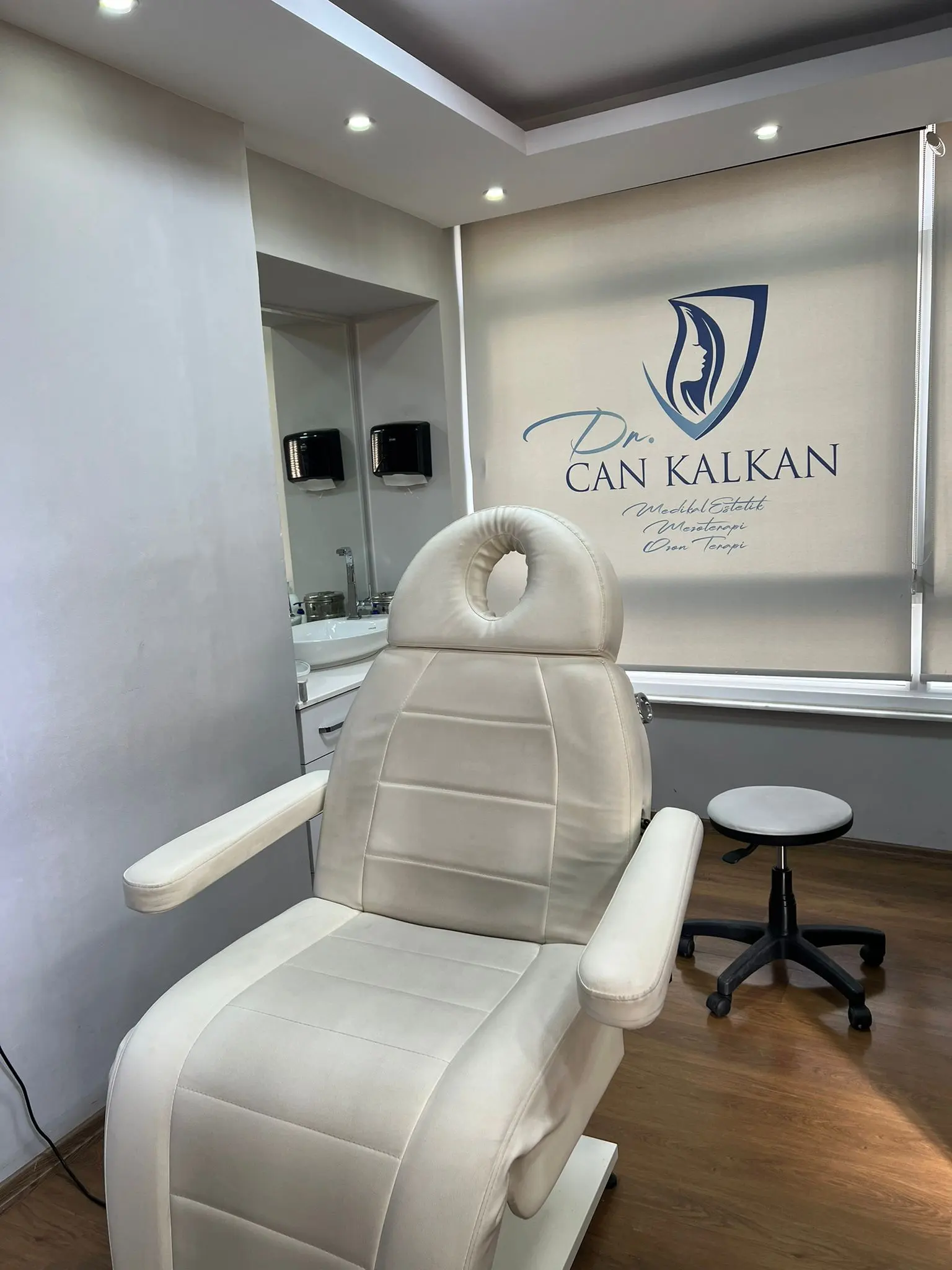 Dr. Can Kalkan Muayenehanesi