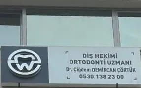 Uzm. Dt. Çiğdem Demircan Çörtük Muayenehanesi
