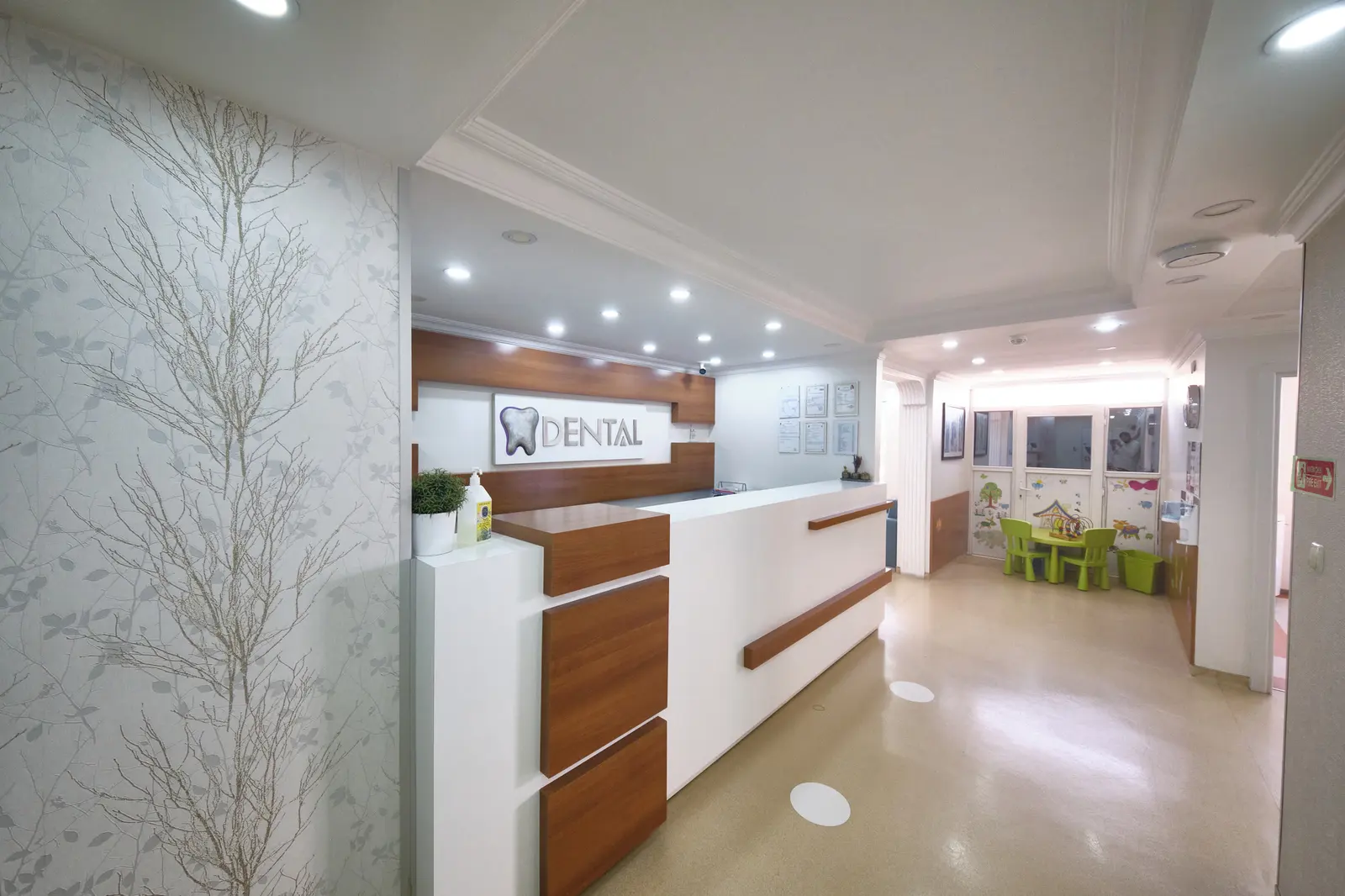 Özel Dental Ağız ve Diş Sağlığı Polikliniği