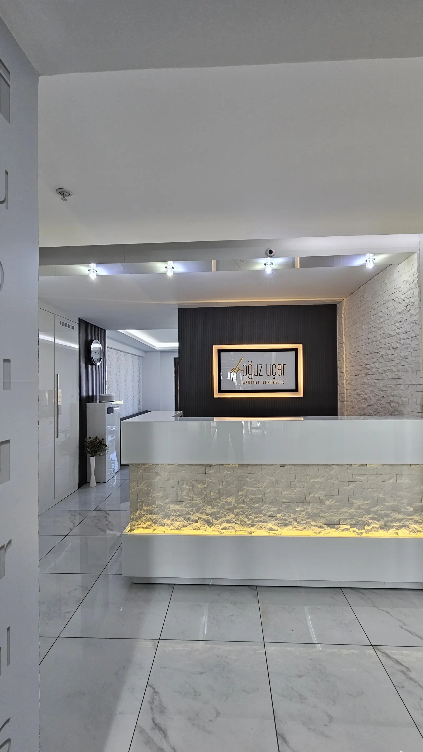 mayaclinic-DR. Oguz Ucar
