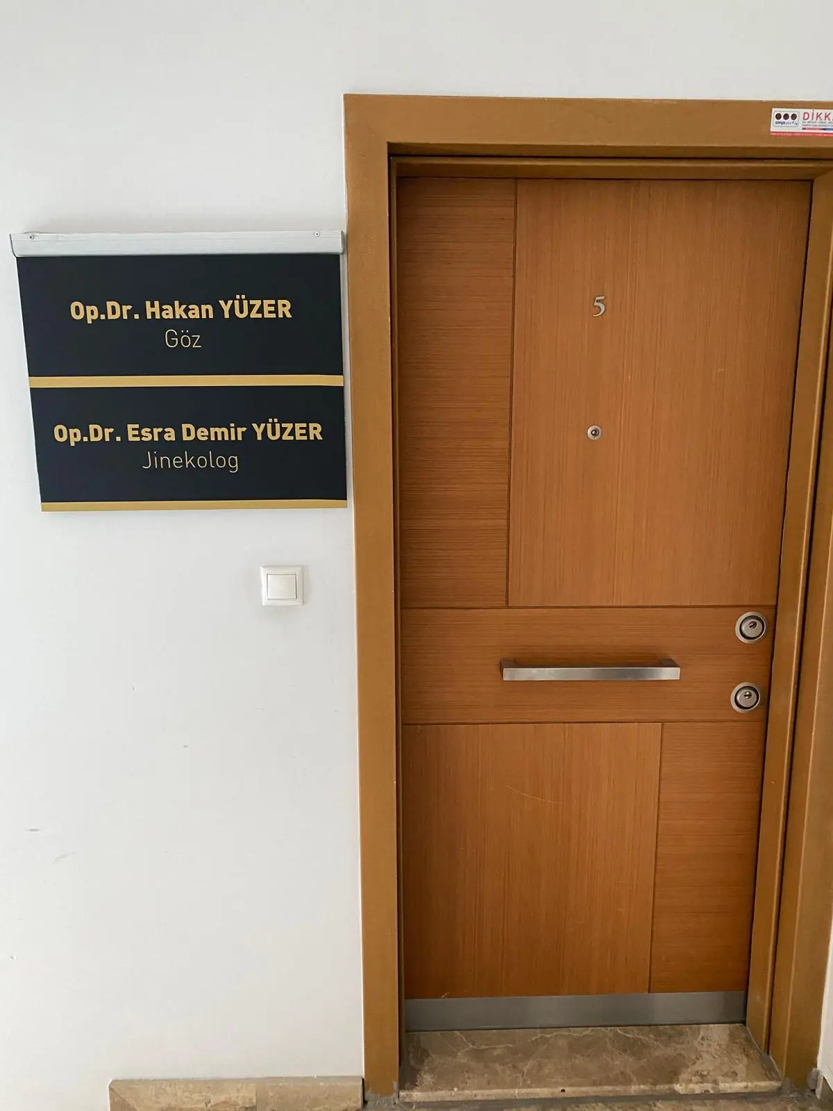 Op. Dr. Hakan Yüzer Muayenehanesi