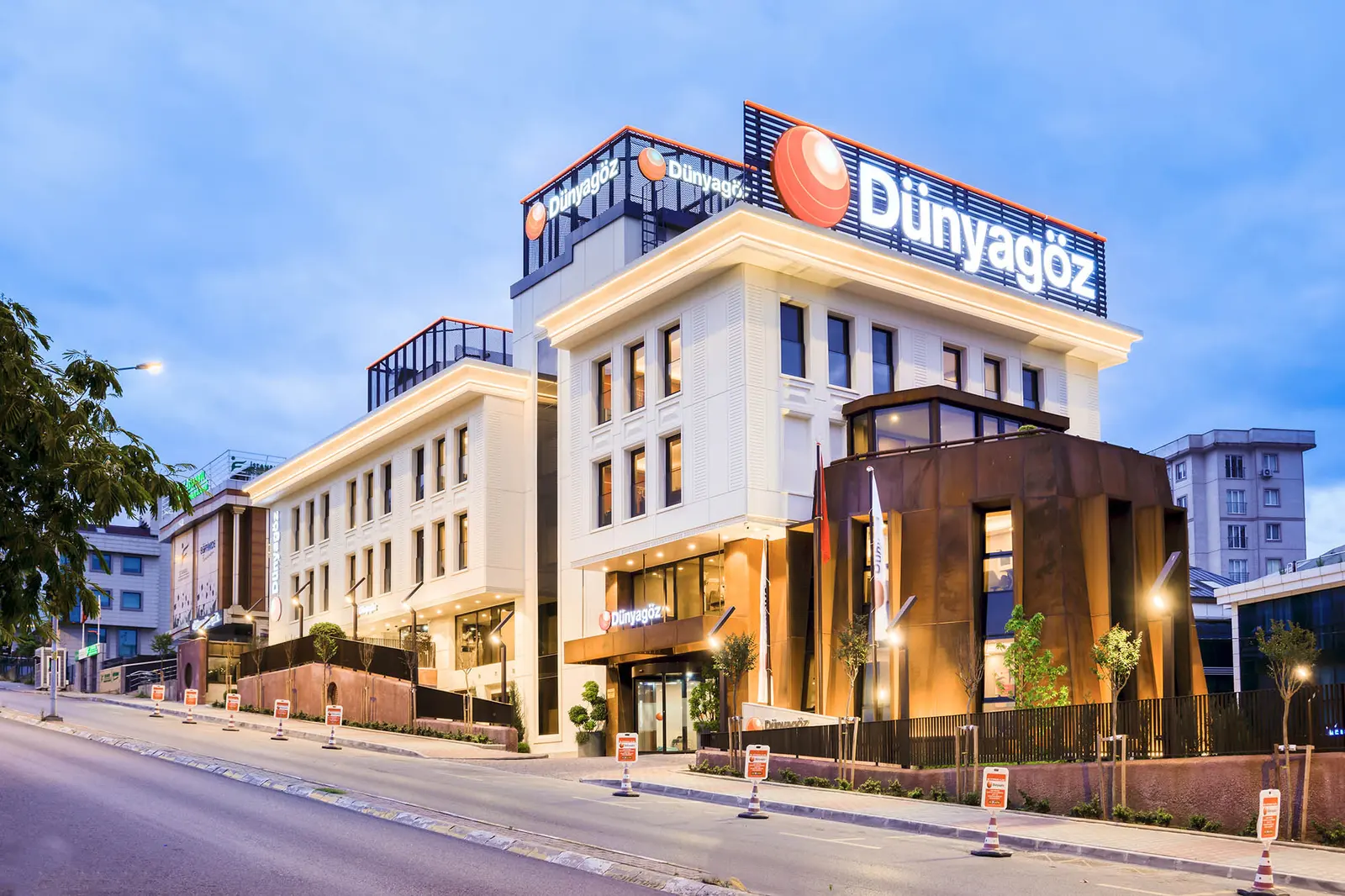 Özel Dünya Göz Tıp Merkezi Ataşehir