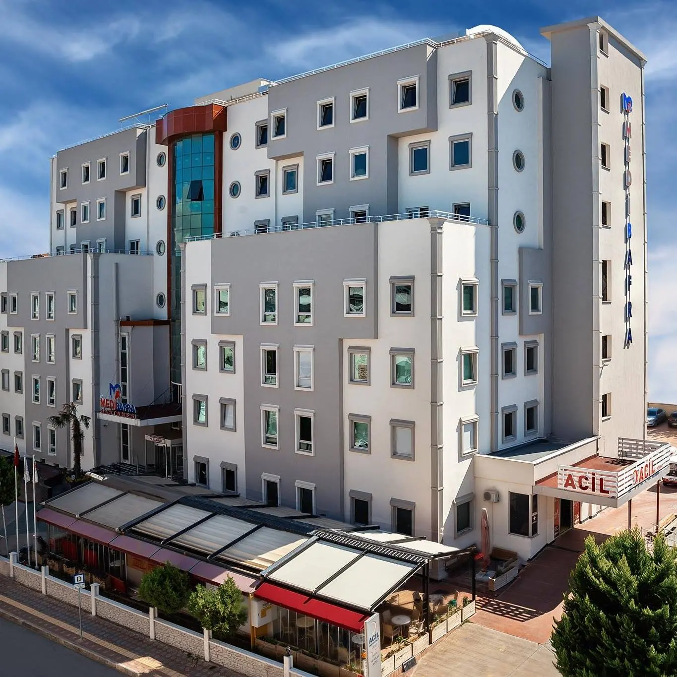 ÖZEL MEDİBAFRA HASTANESİ