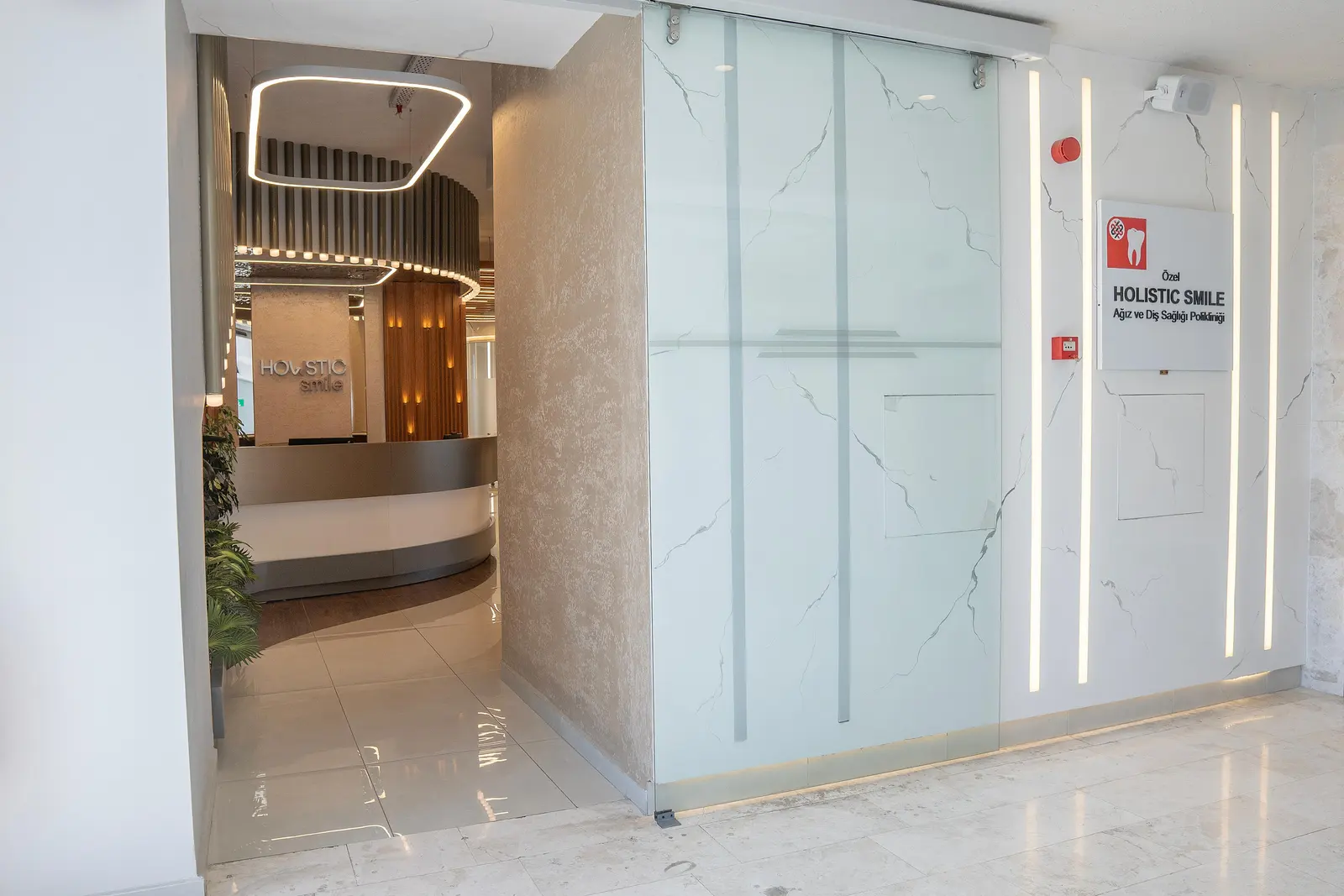 Özel Holistic Smile Ağız ve Diş Sağlığı Polikliniği