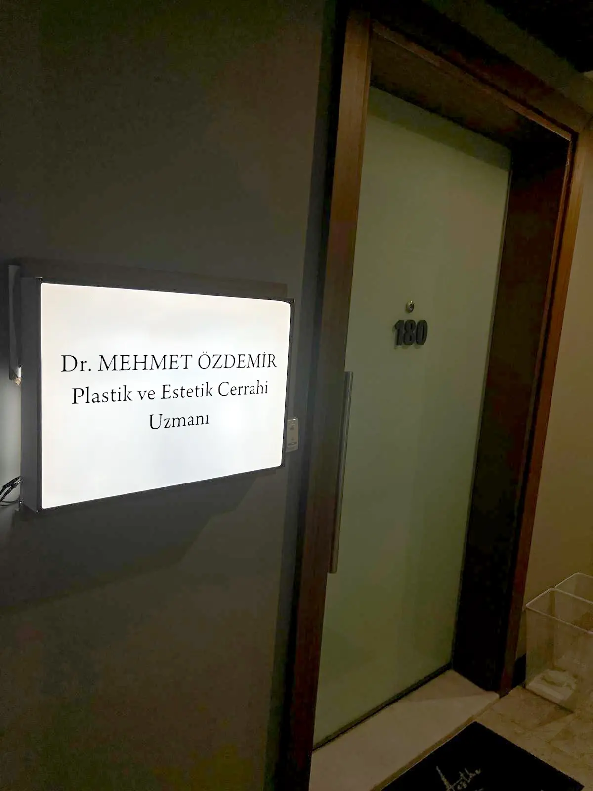 Op. Dr. Mehmet Özdemir Muayenehanesi