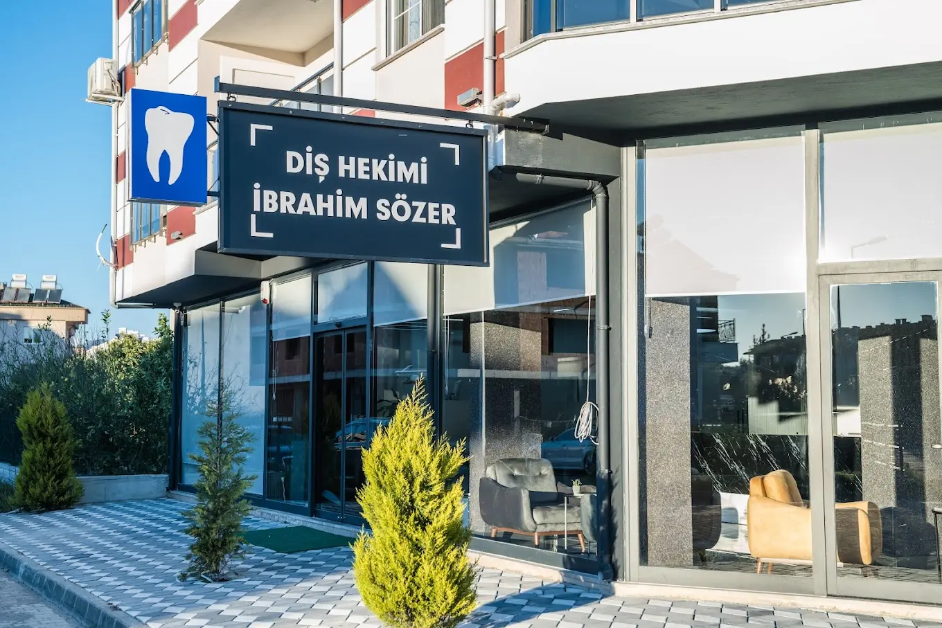 Dt. İbrahim Sözer Muayenehanesi
