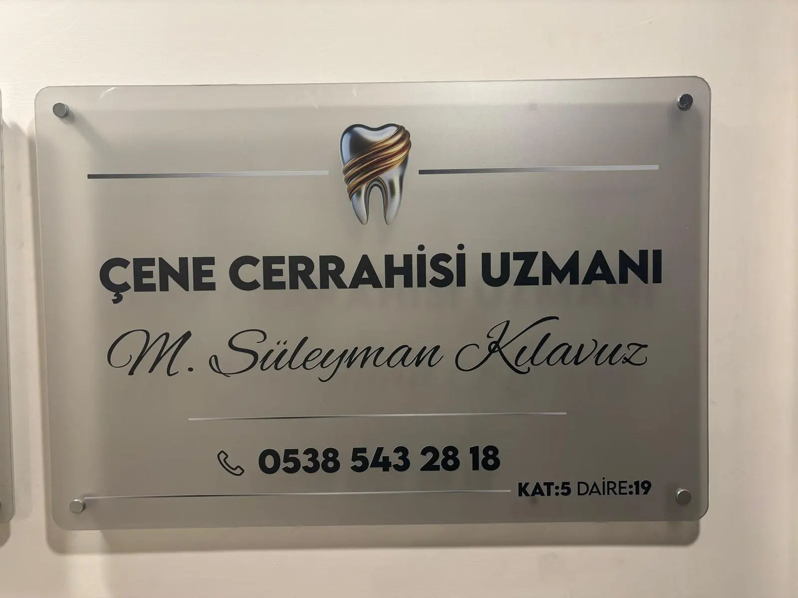 Uzm. Dt. Musab Süleyman Kılavuz Muayenehanesi