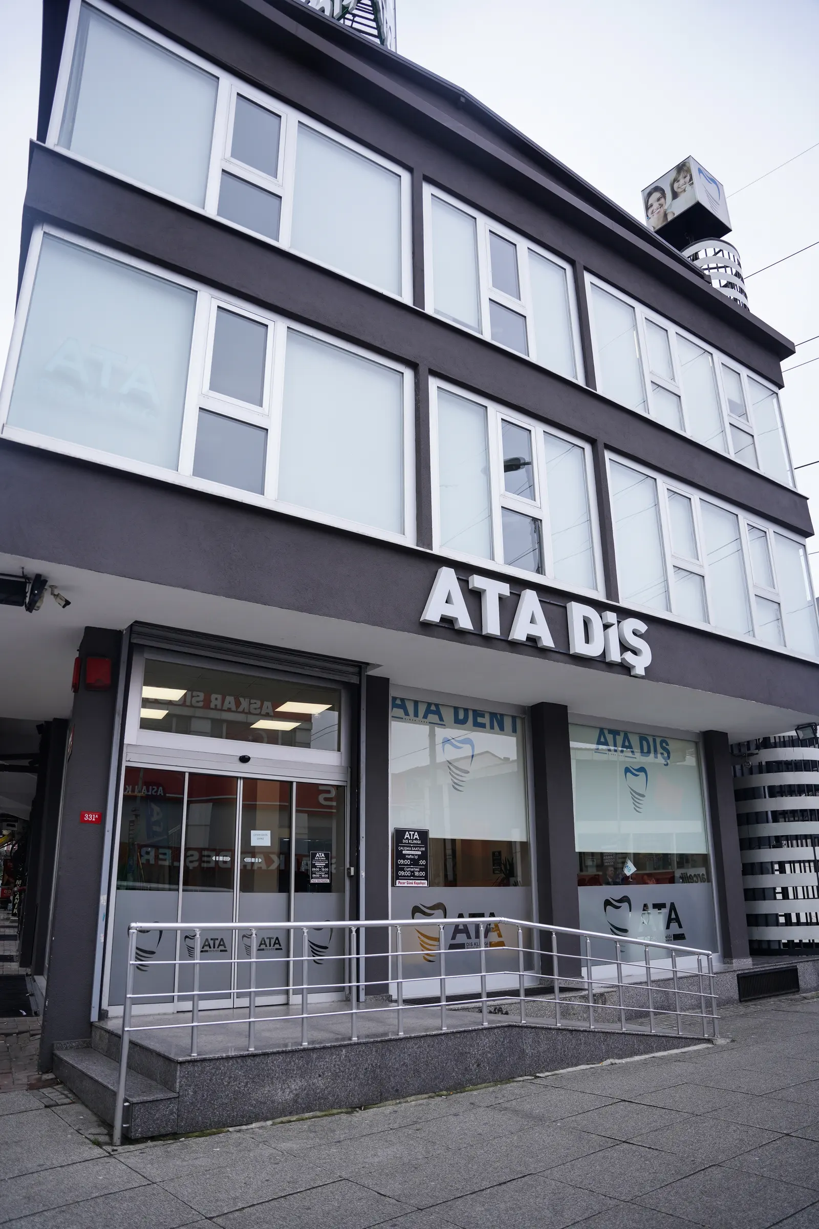 Özel Ata Ağız ve Diş Sağlığı Polikliniği