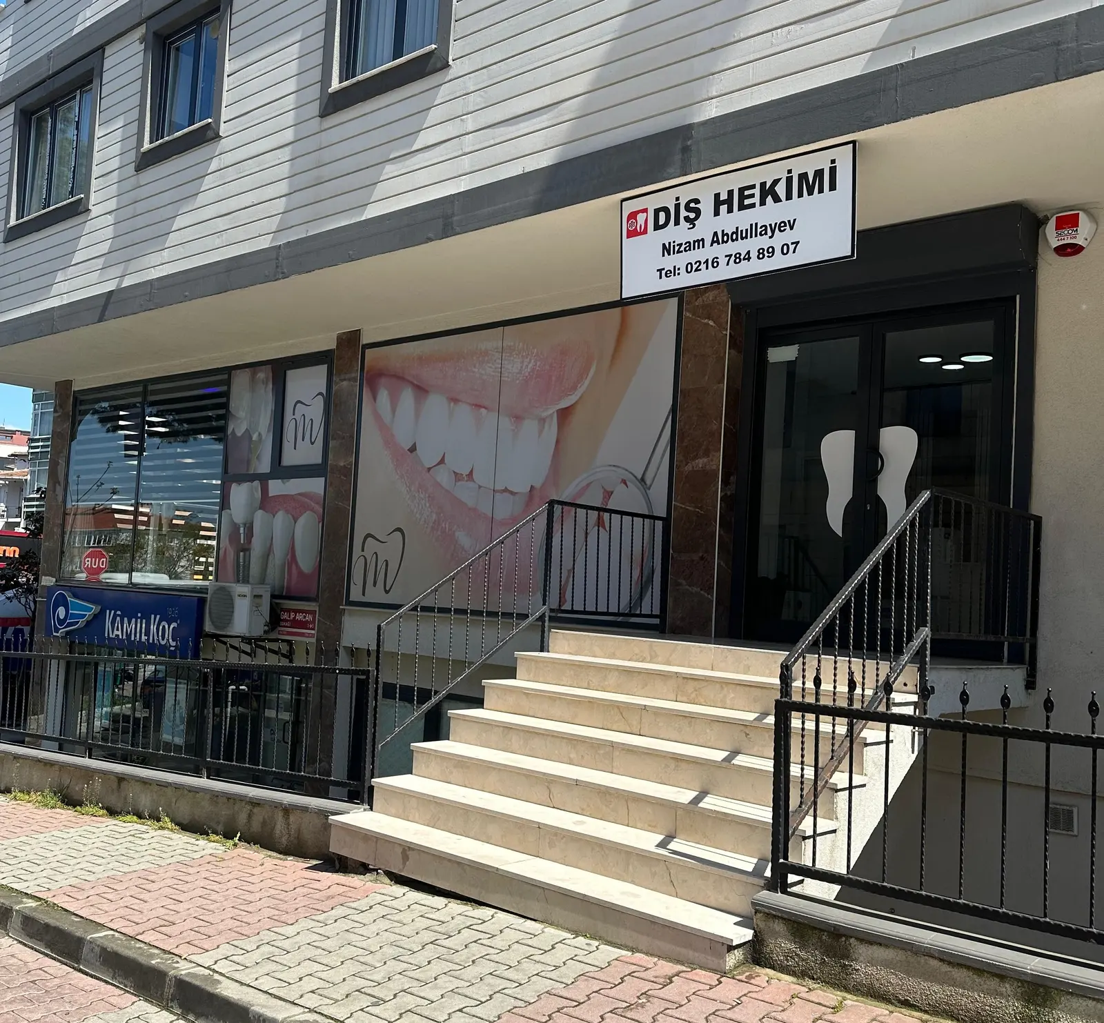 Dt. Nizam Abdullayev Muayenehenesi