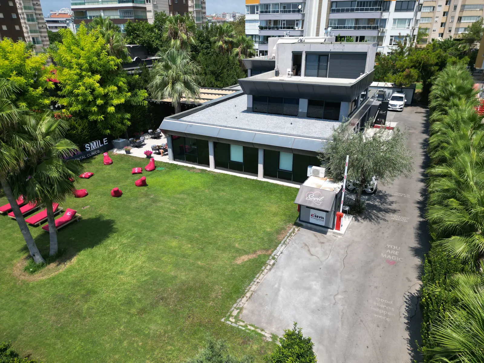 Özel Sevil Smile Studio Ağız ve Diş Sağlığı Polikliniği
