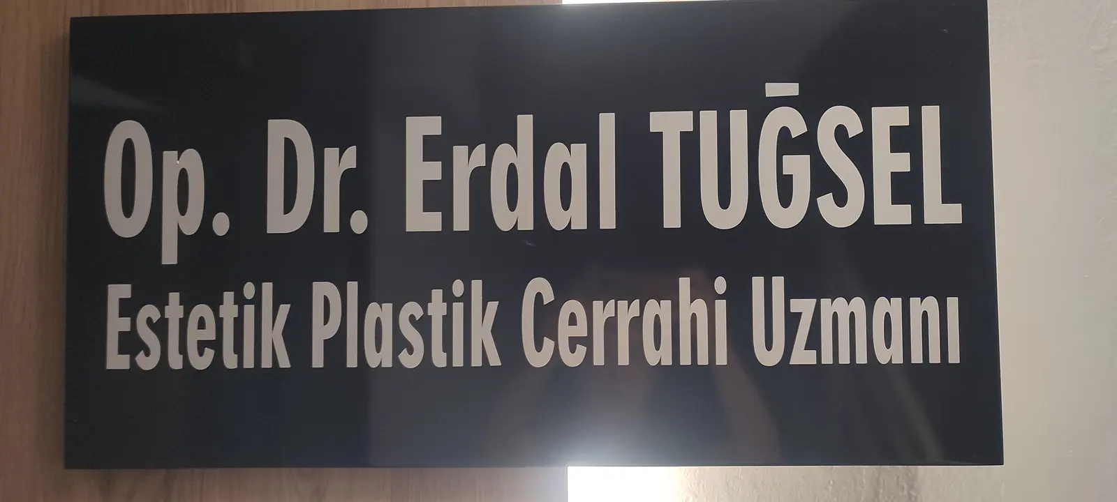 Op. Dr. Erdal Tuğsel Muayenehanesi logo