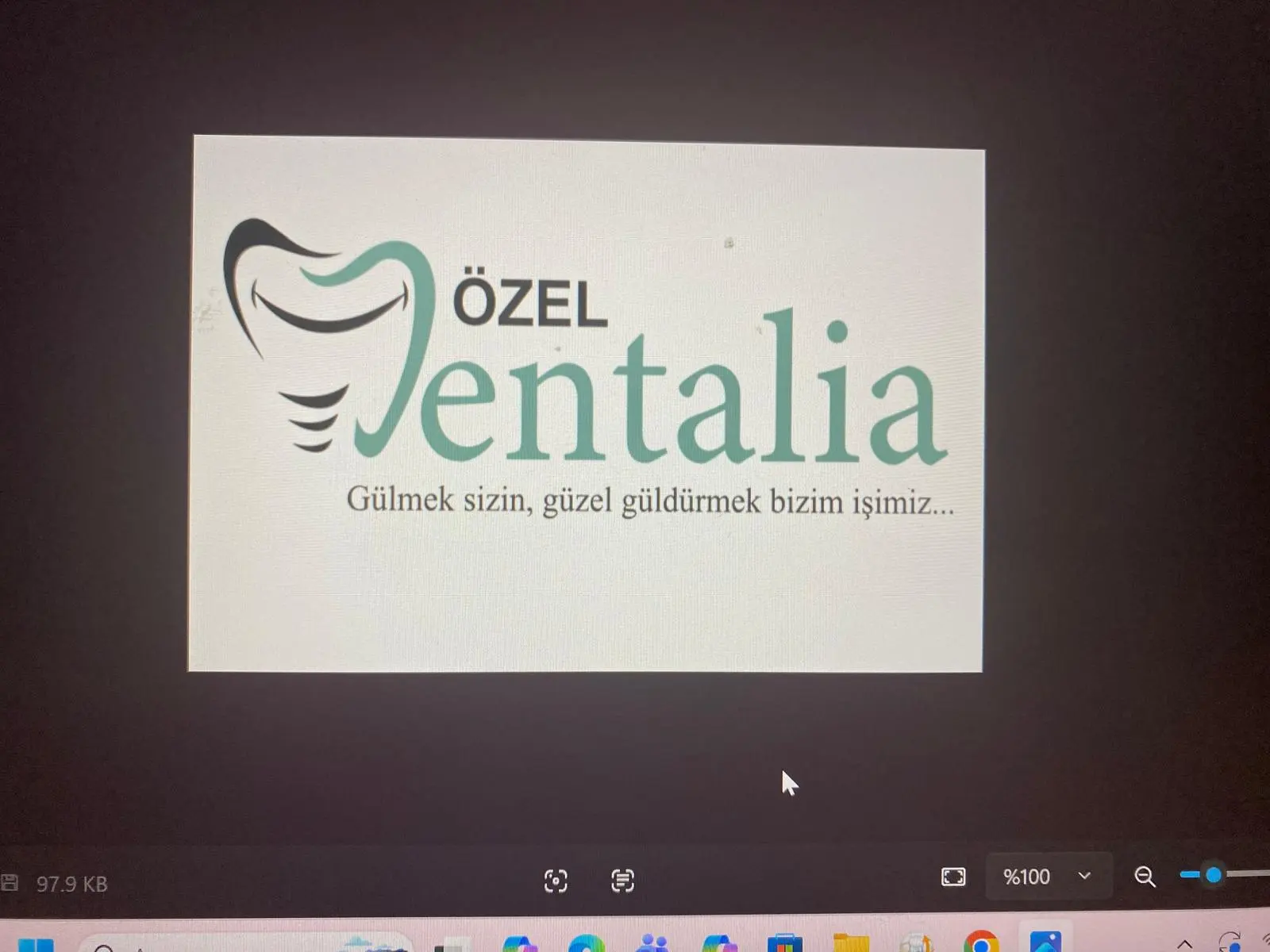 Logo von Özel Dentalia Ağız ve Diş Sağlığı Polikliniği