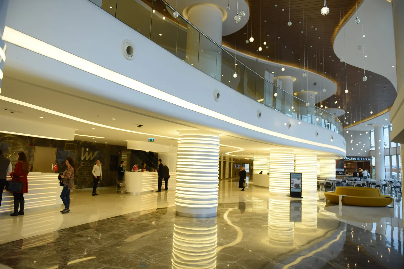 Liv Hospital Bahçeşehir