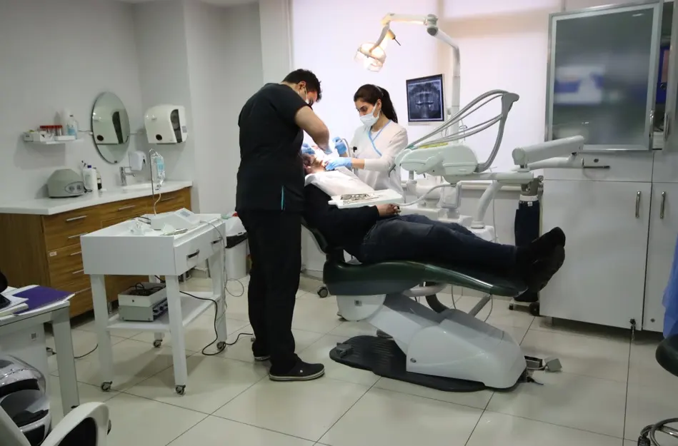 Hospitadent Mecidiyeköy Diş Hastanesi