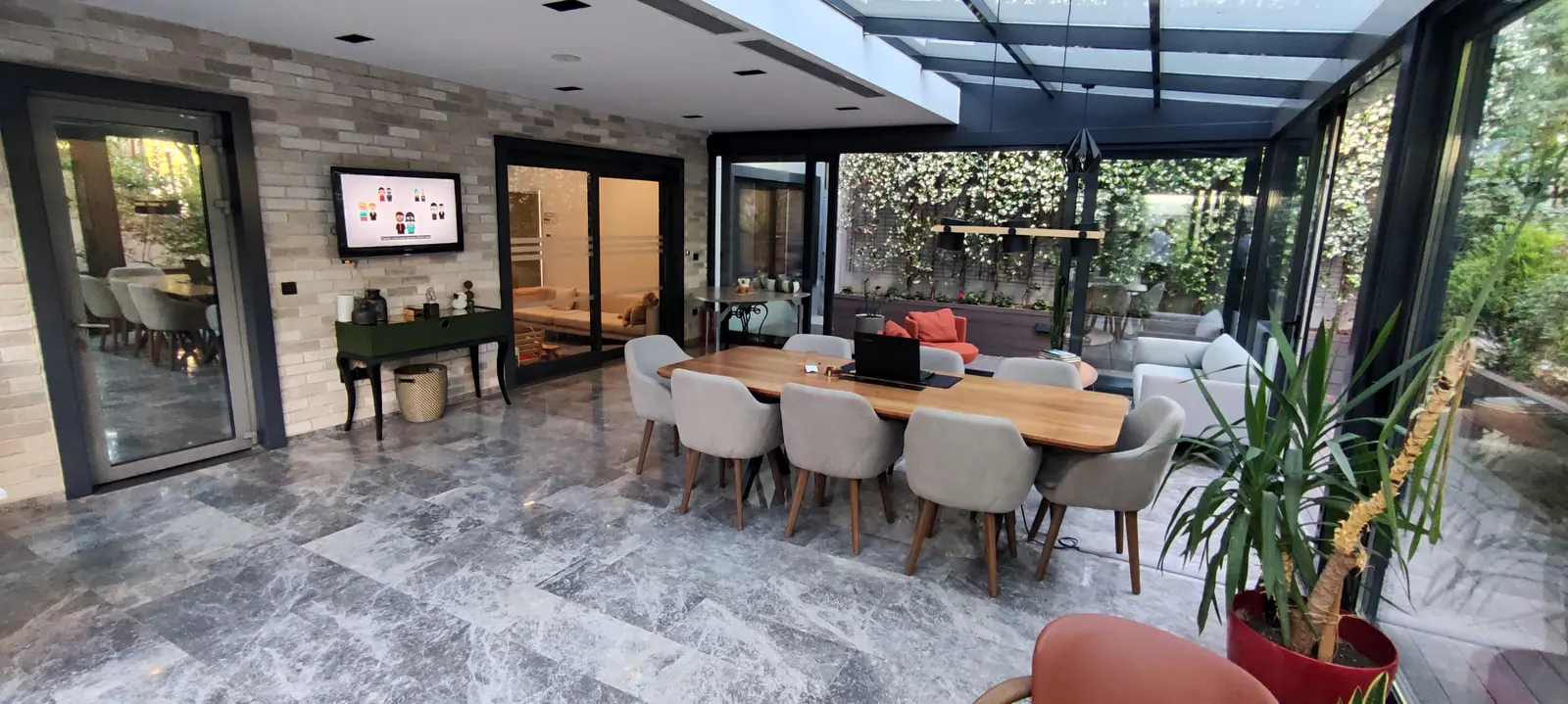 Jinepol Kadın Sağlığı ve Tüp Bebek Kliniği