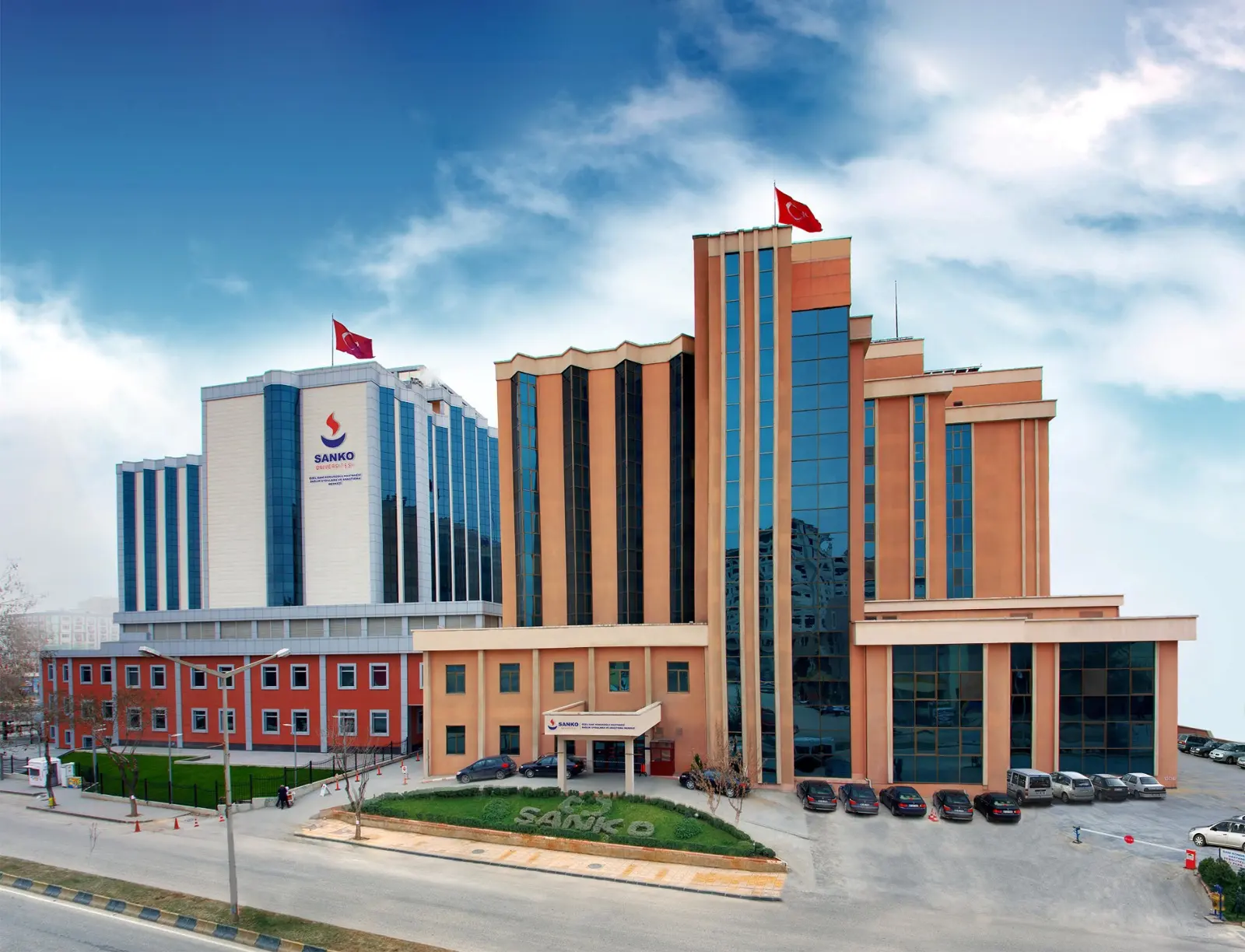 Sani Konukoğlu Private Hospital