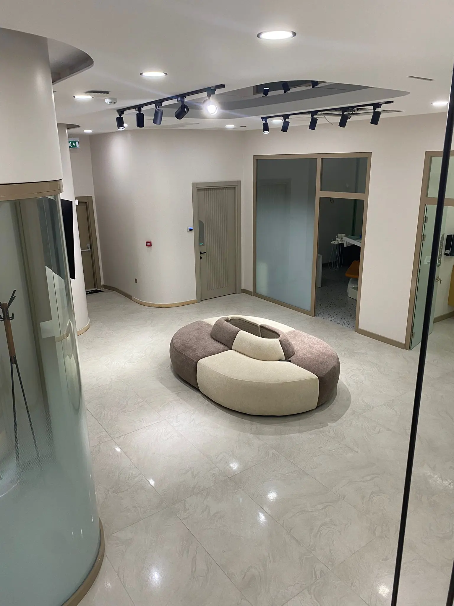 Dentawork Ağız ve Diş Sağlığı Polikliniği